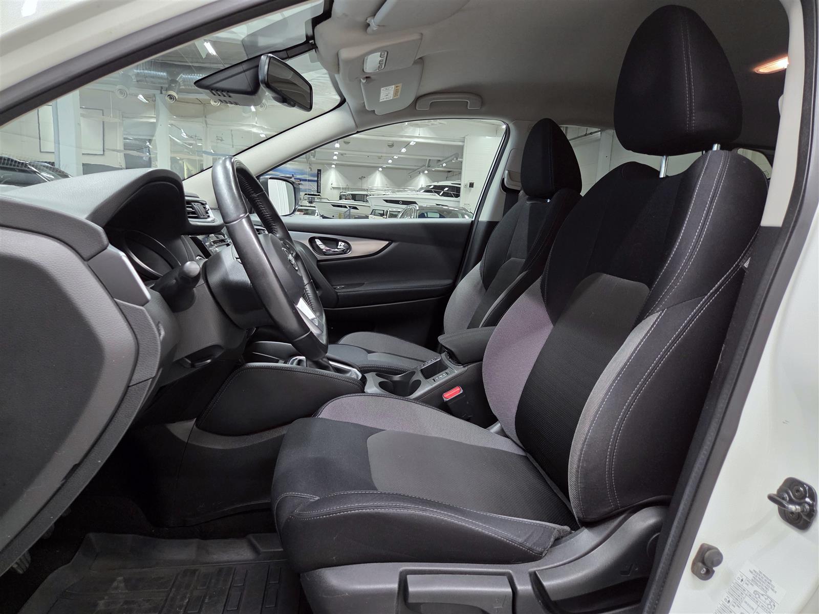 NISSAN Qashqai 2019