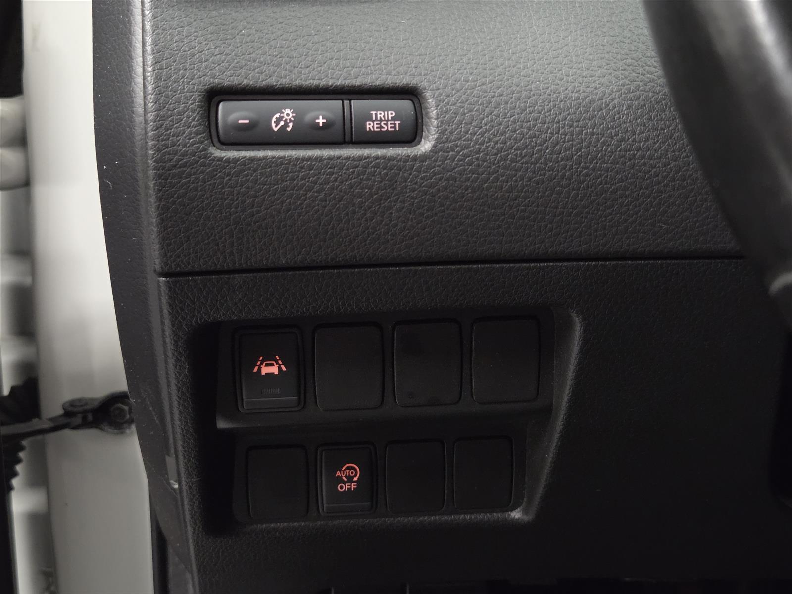 NISSAN Qashqai 2019