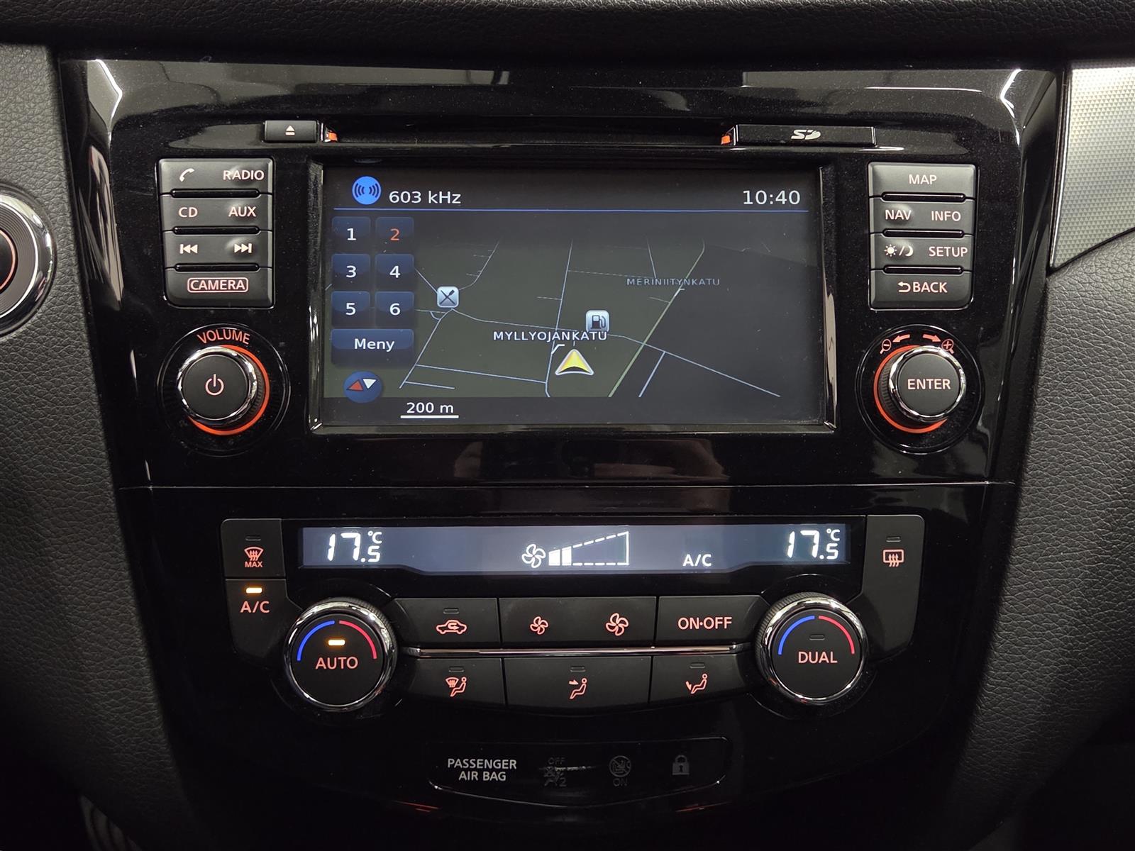 NISSAN Qashqai 2019