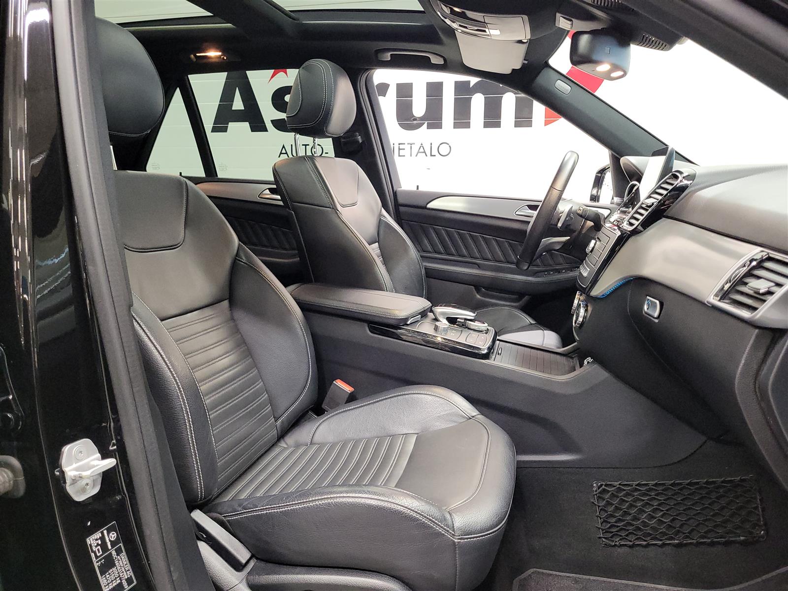 MERCEDES-BENZ GLE 2017