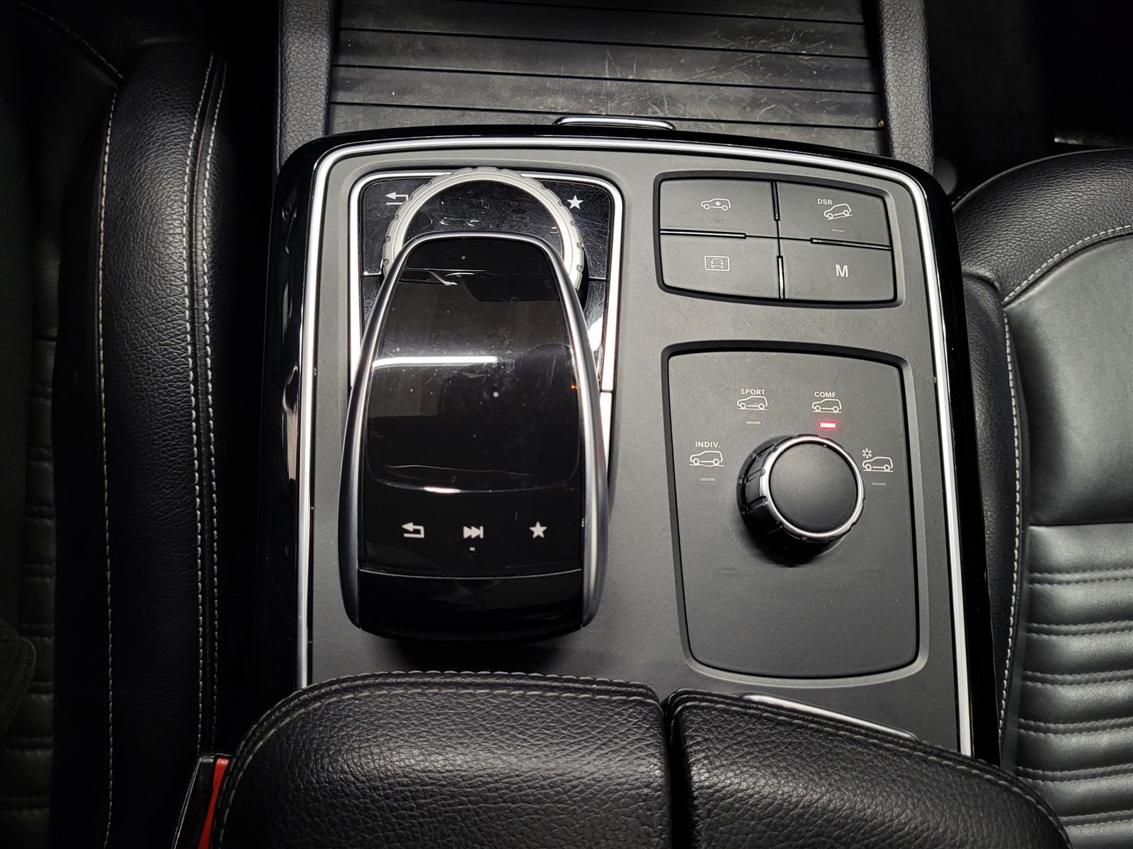 MERCEDES-BENZ GLE 2017