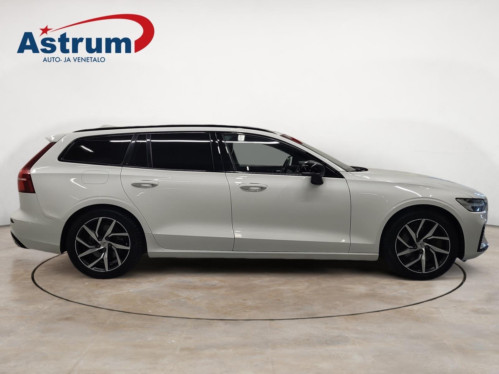VOLVO V60 2019
