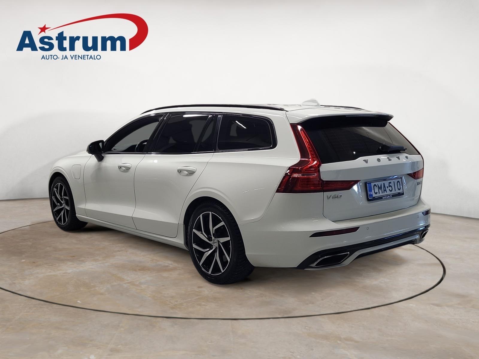 VOLVO V60 2019