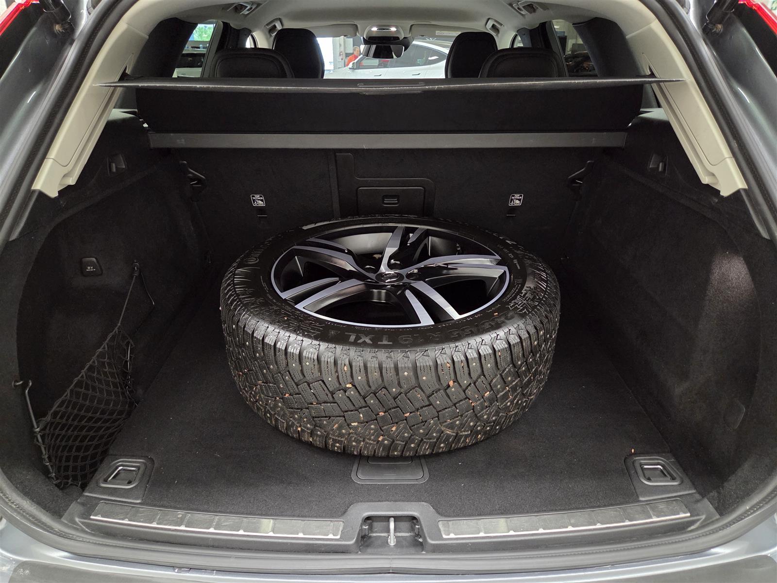 VOLVO XC60 2020