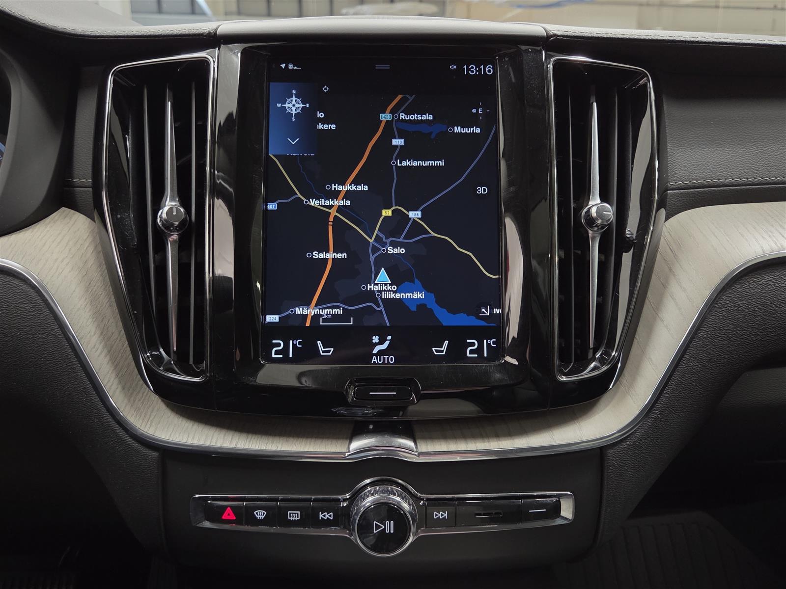VOLVO XC60 2020