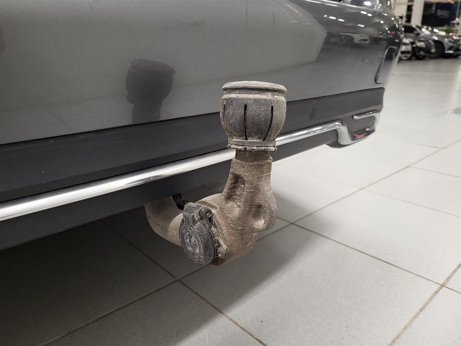 MERCEDES-BENZ C 2018