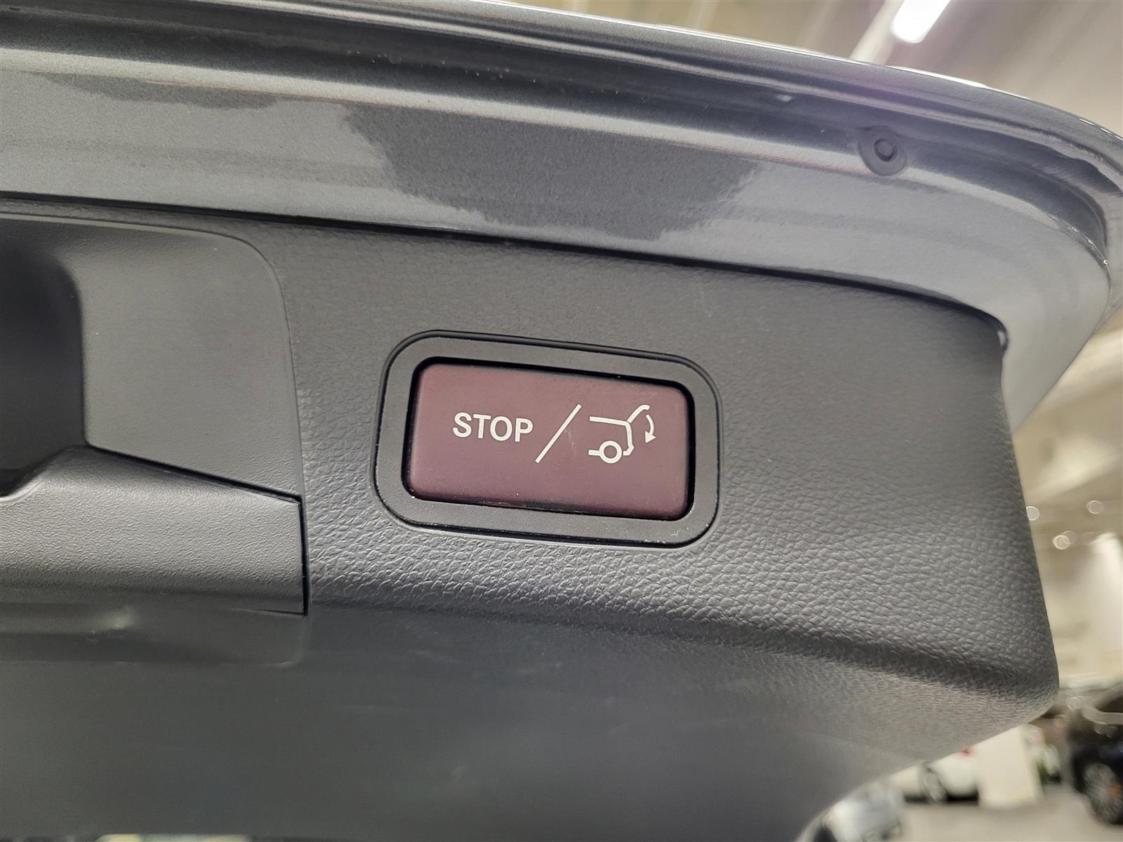 MERCEDES-BENZ C 2018