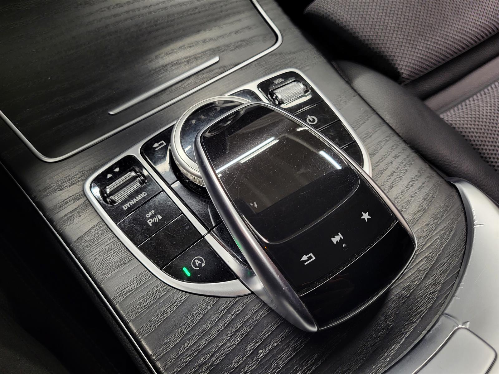 MERCEDES-BENZ C 2018