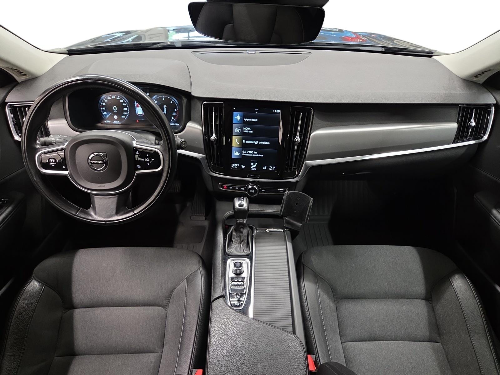 VOLVO V90 2018
