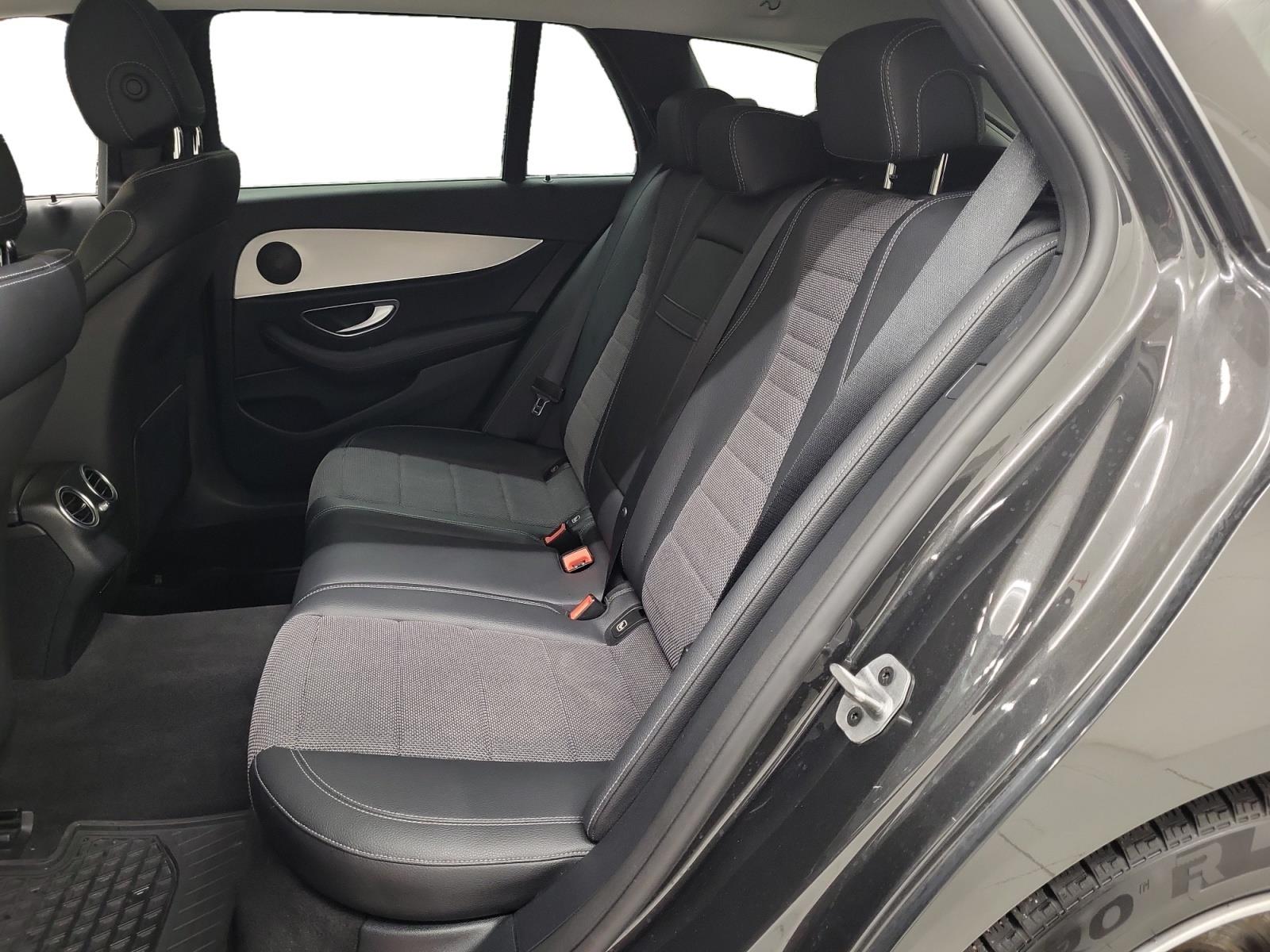 MERCEDES-BENZ E 2021