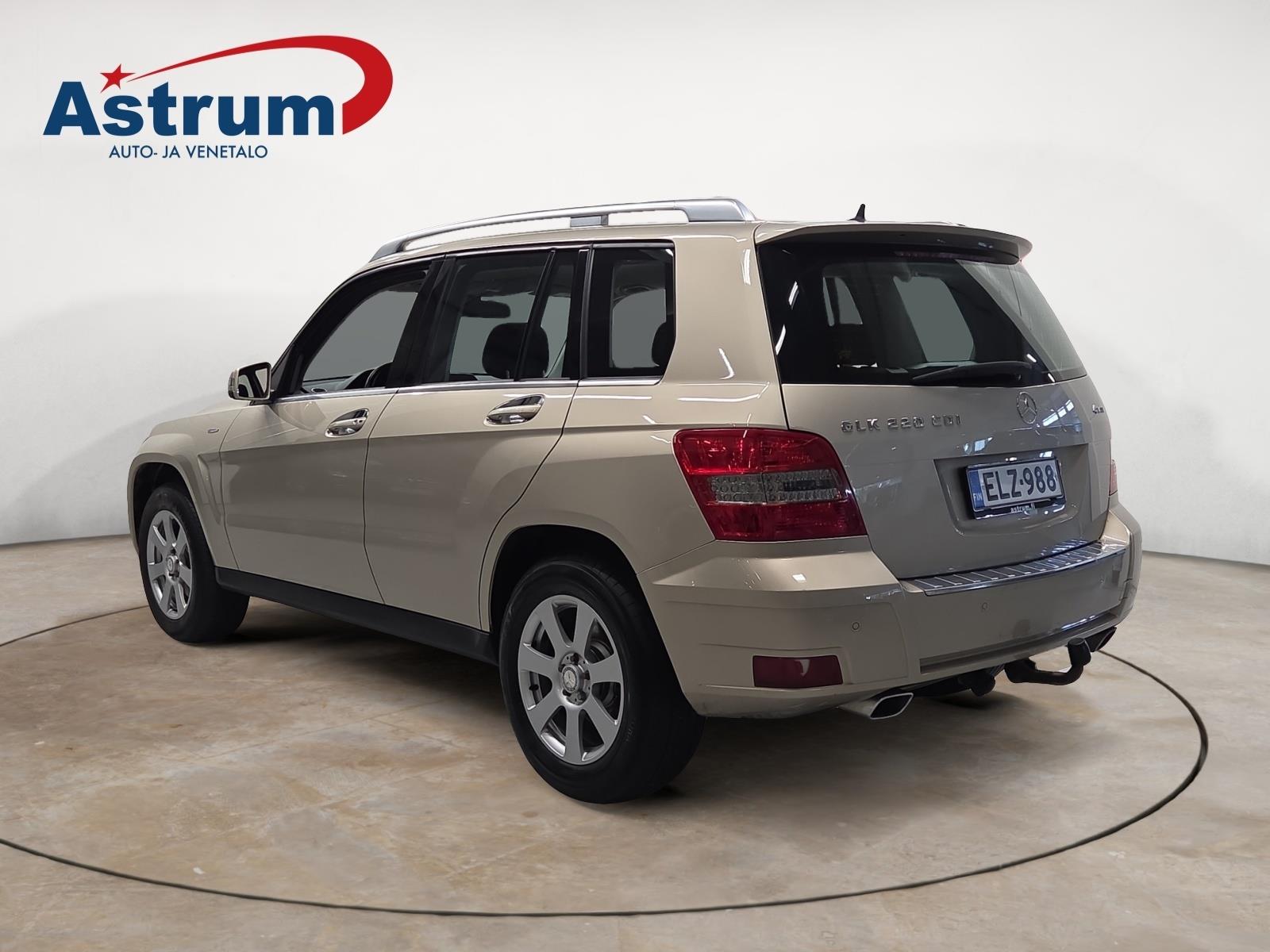 MERCEDES-BENZ GLK 2011