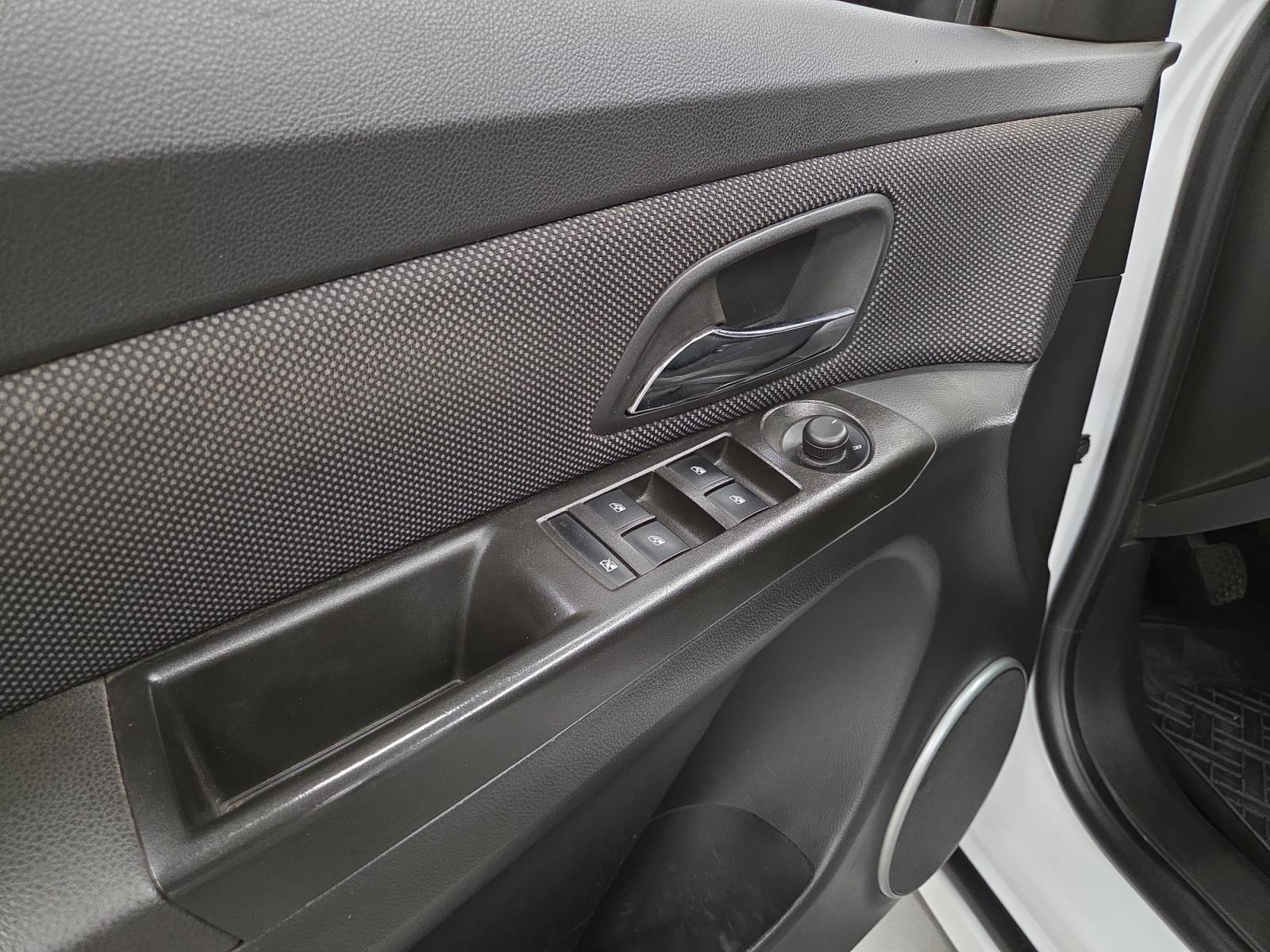 CHEVROLET Cruze 2013