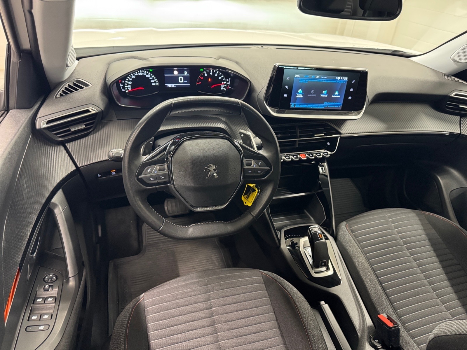 PEUGEOT 2008 2021