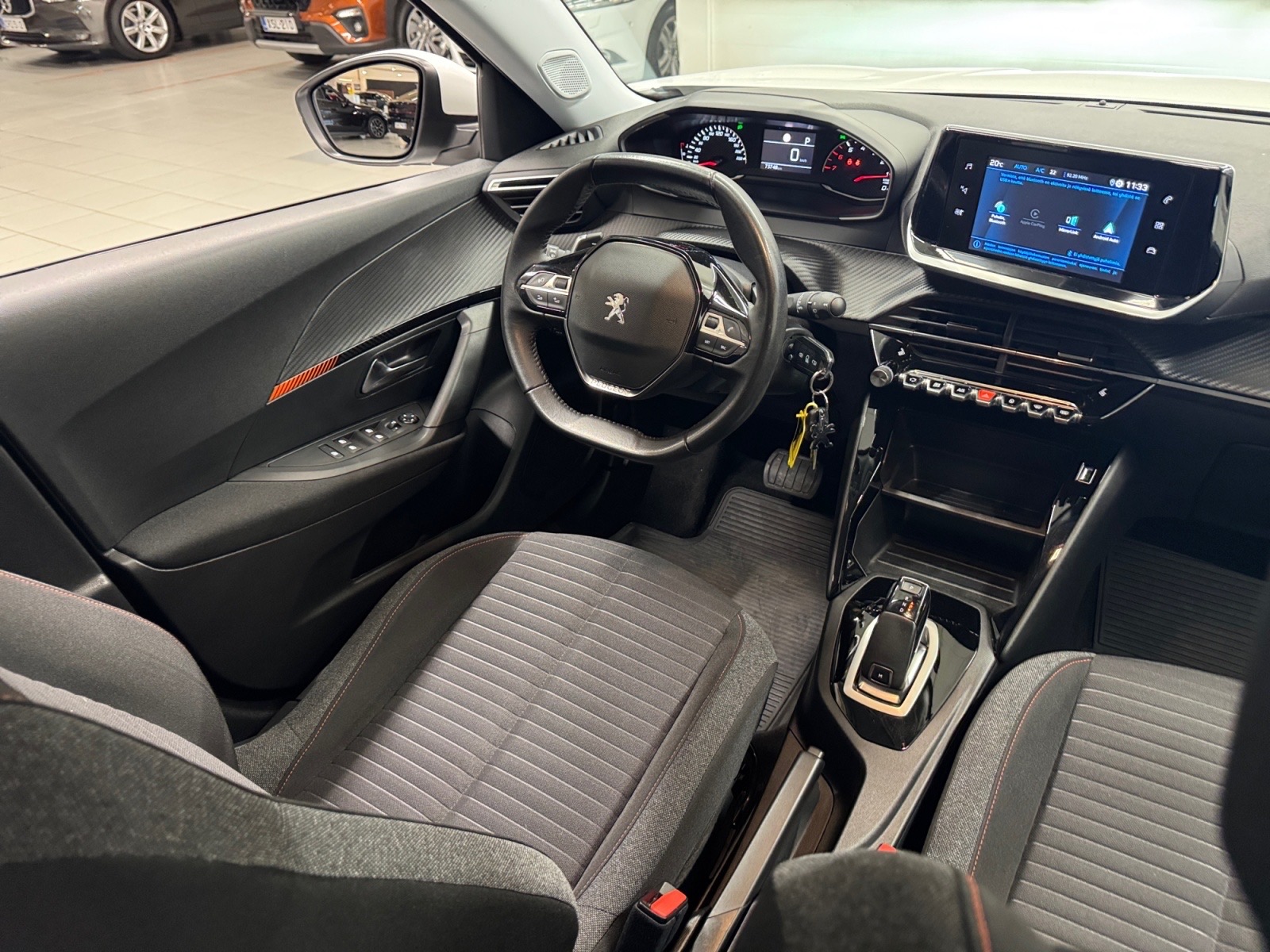 PEUGEOT 2008 2021