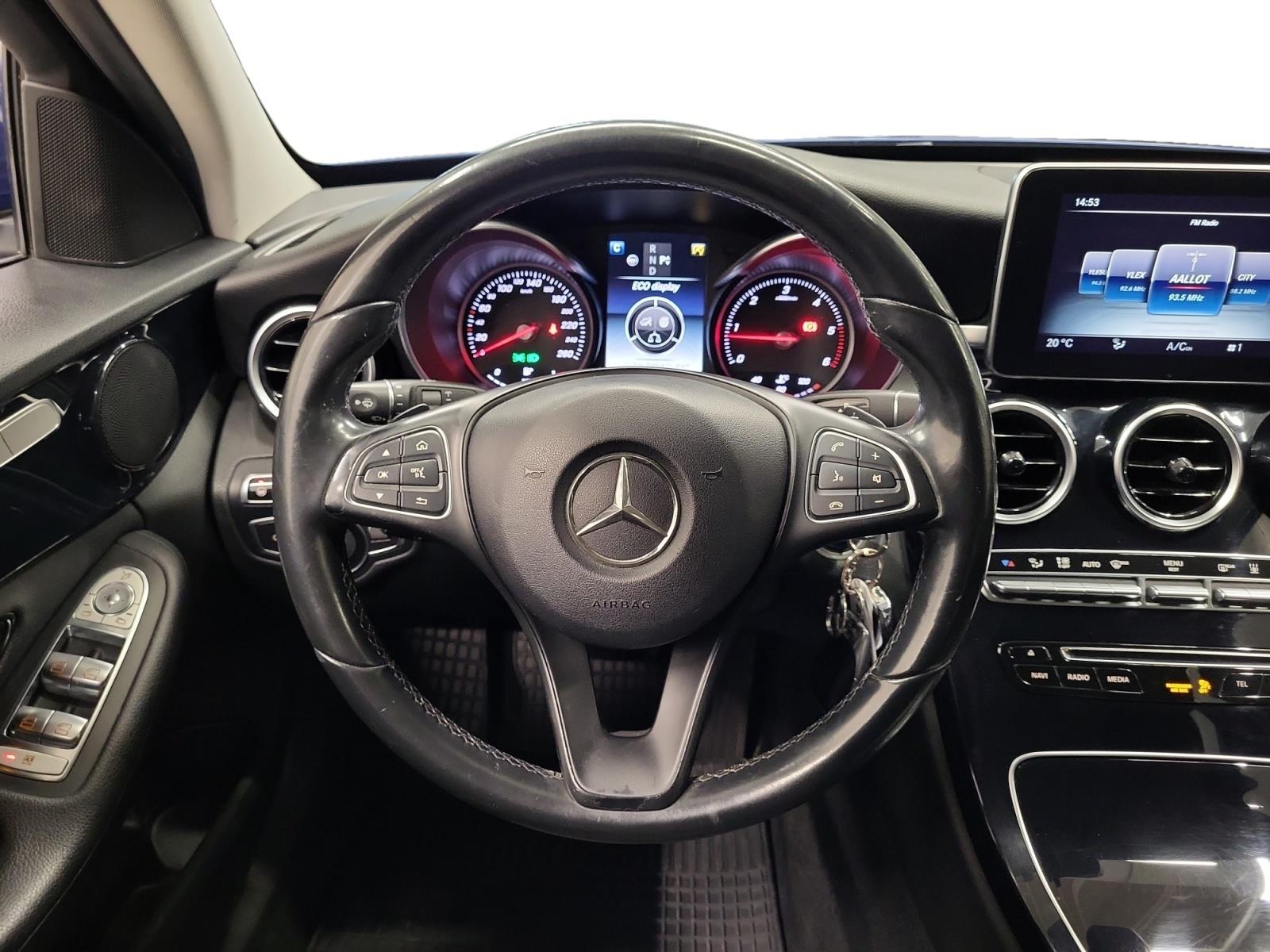 MERCEDES-BENZ C 2015