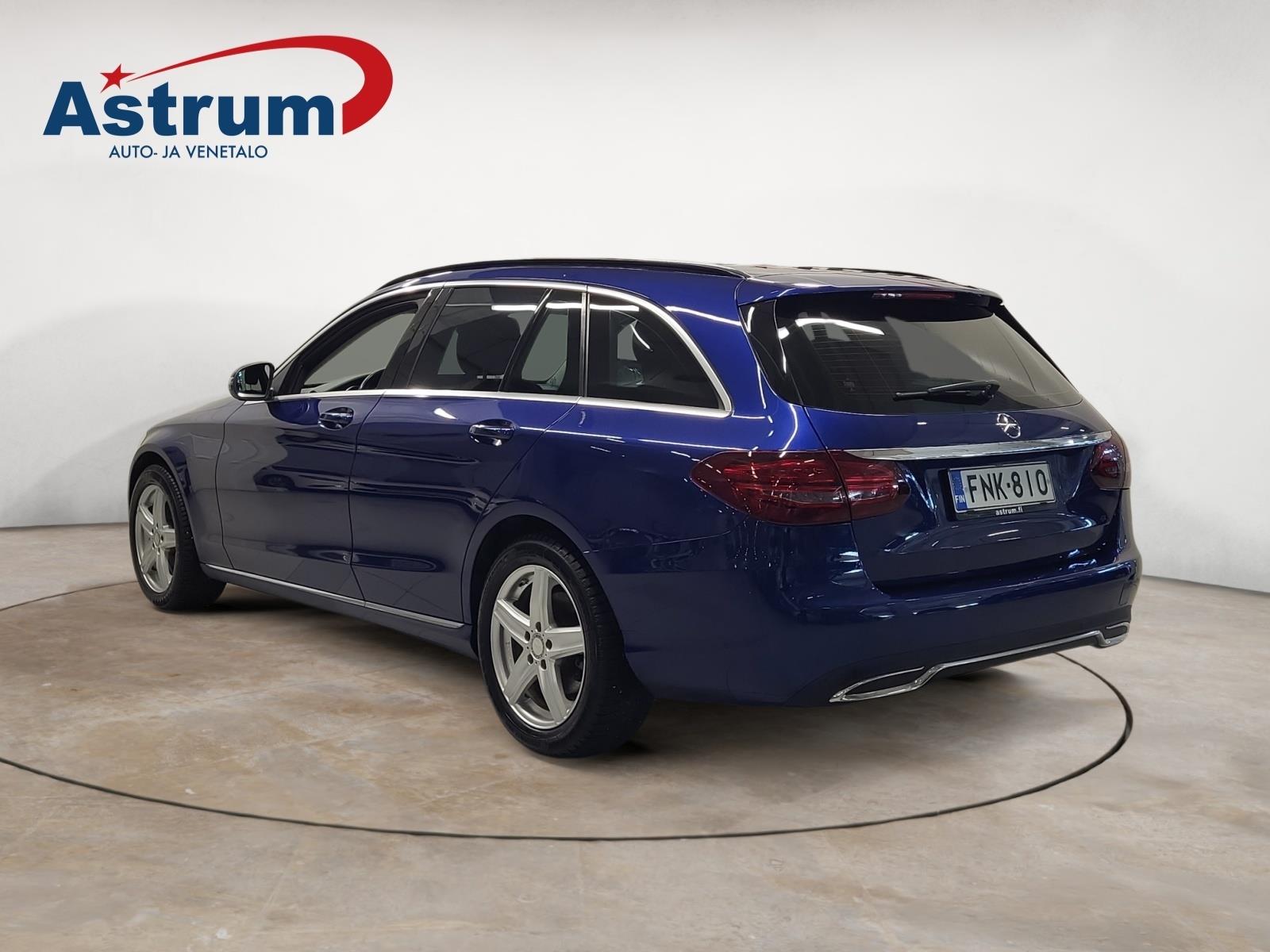 MERCEDES-BENZ C 2015