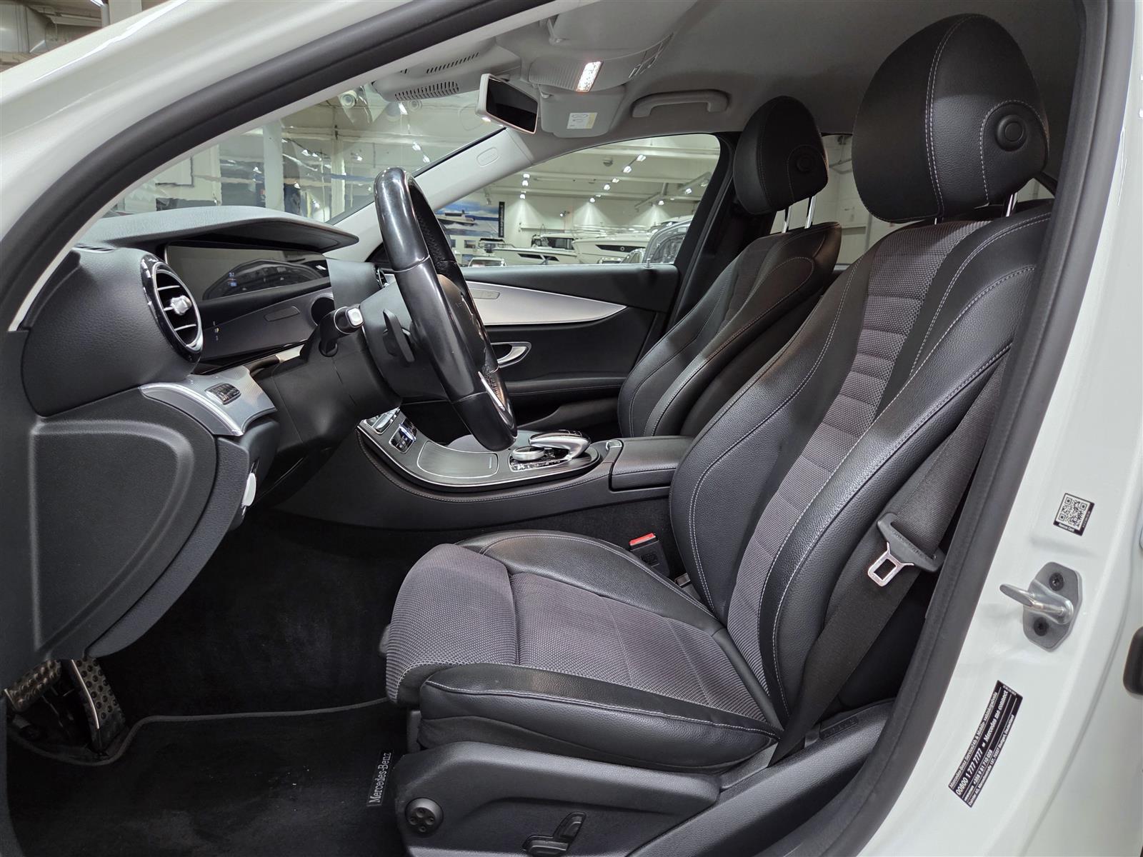 MERCEDES-BENZ E 2019