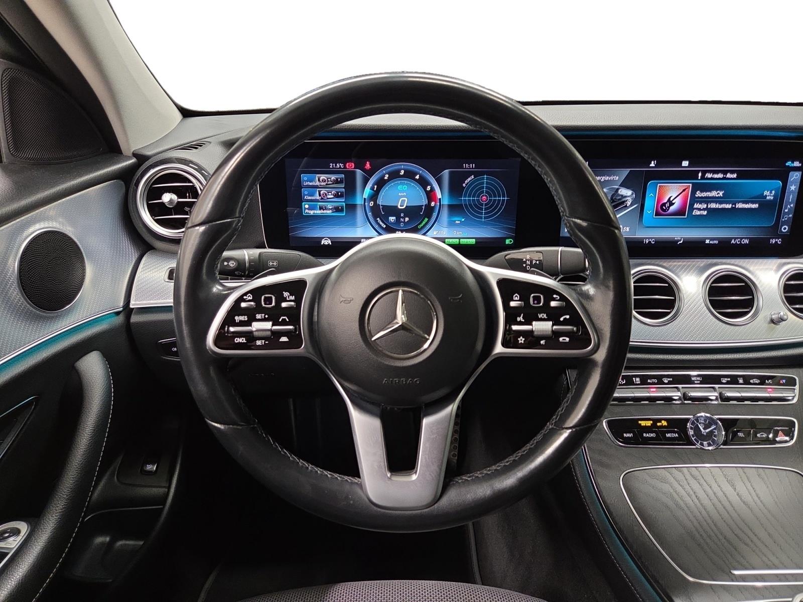 MERCEDES-BENZ E 2019