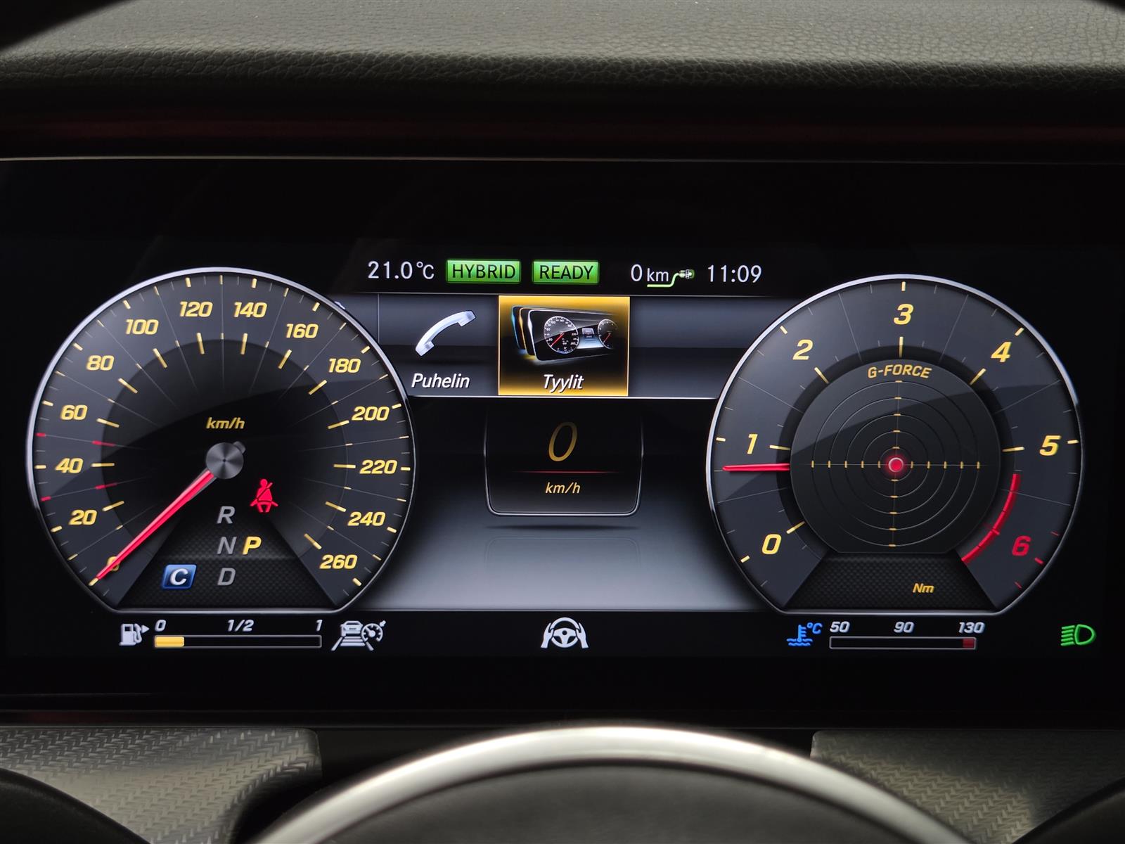 MERCEDES-BENZ E 2019