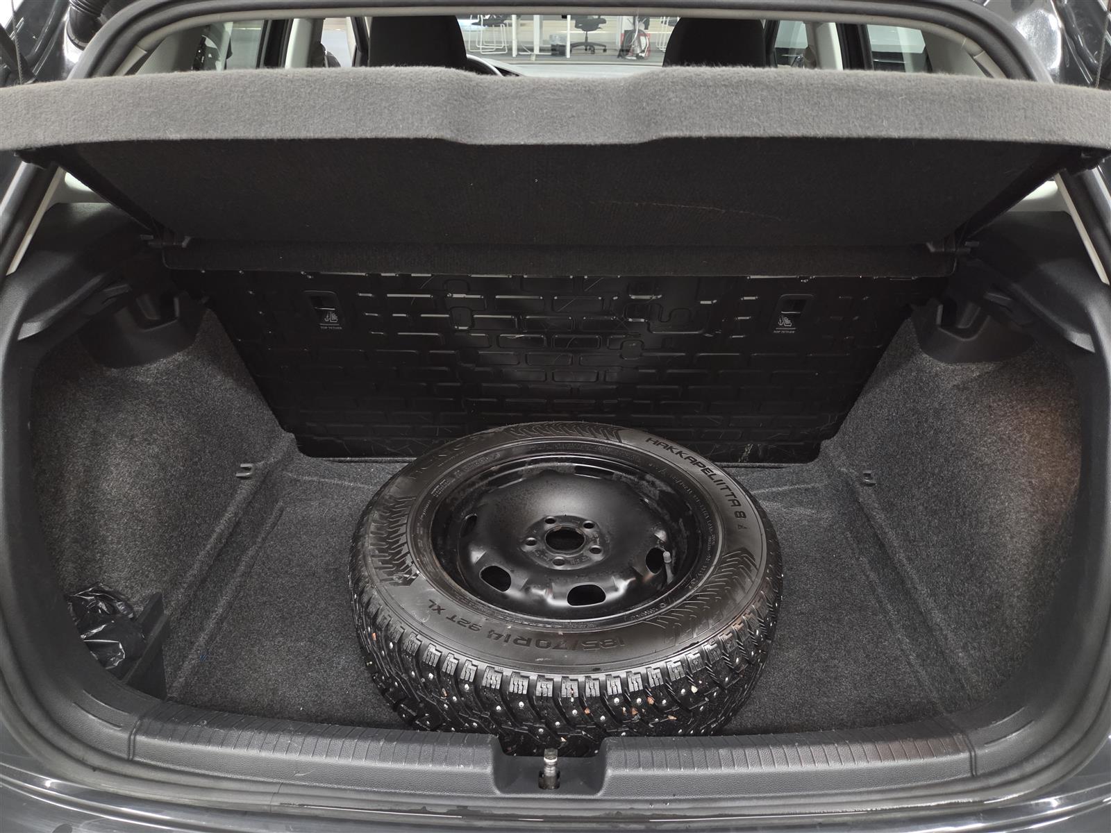 VOLKSWAGEN POLO 2019