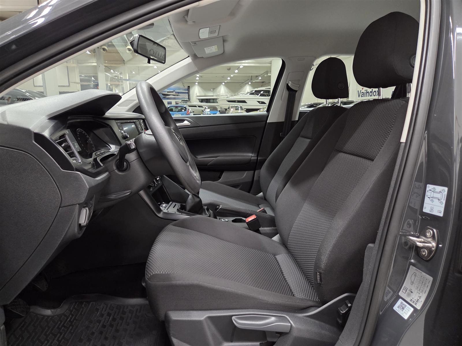 VOLKSWAGEN POLO 2019