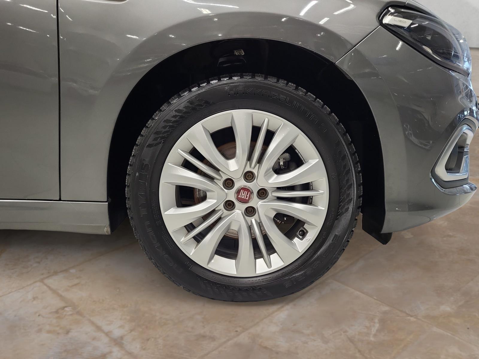 FIAT TIPO 2021
