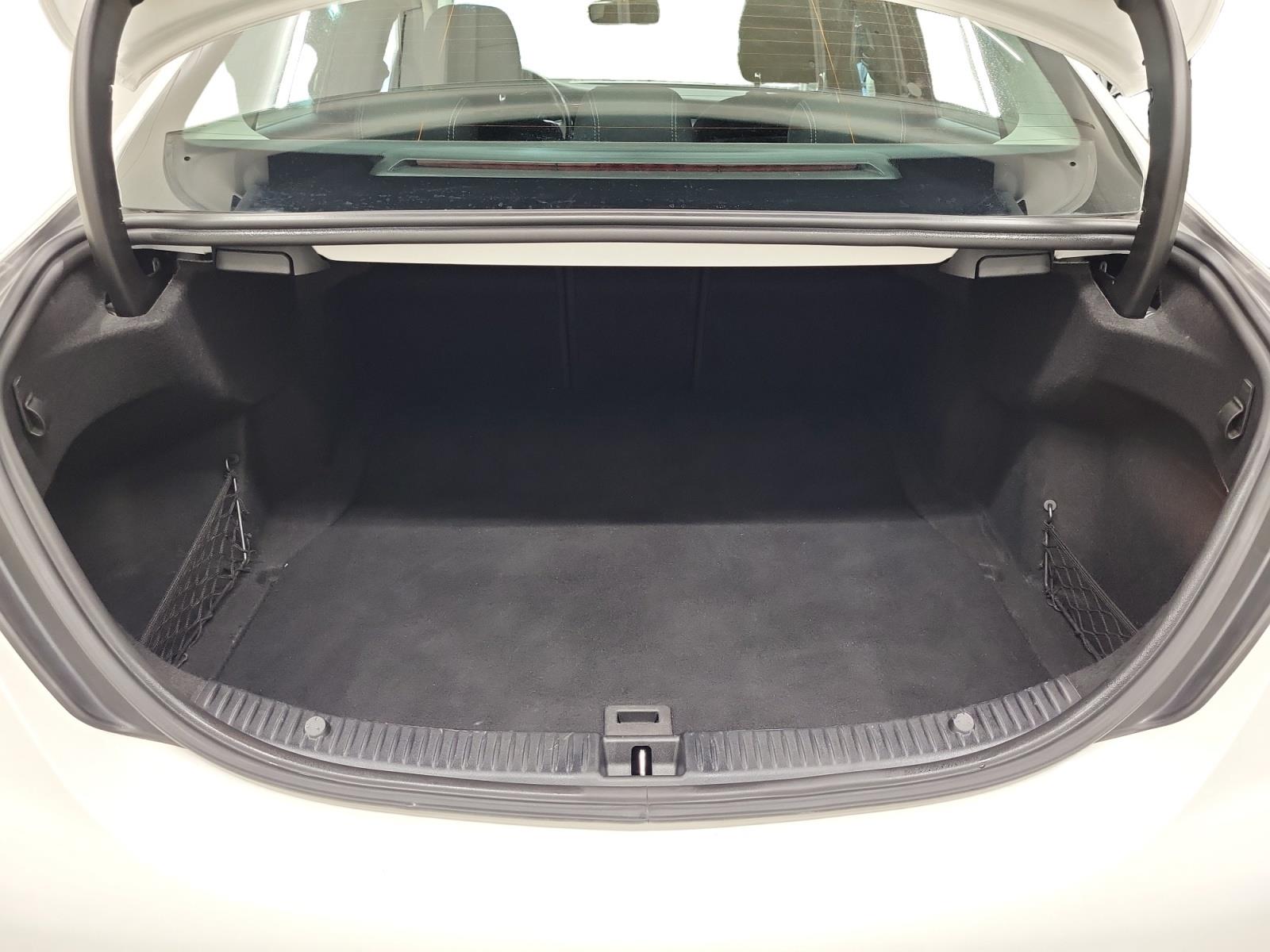 MERCEDES-BENZ C 2019