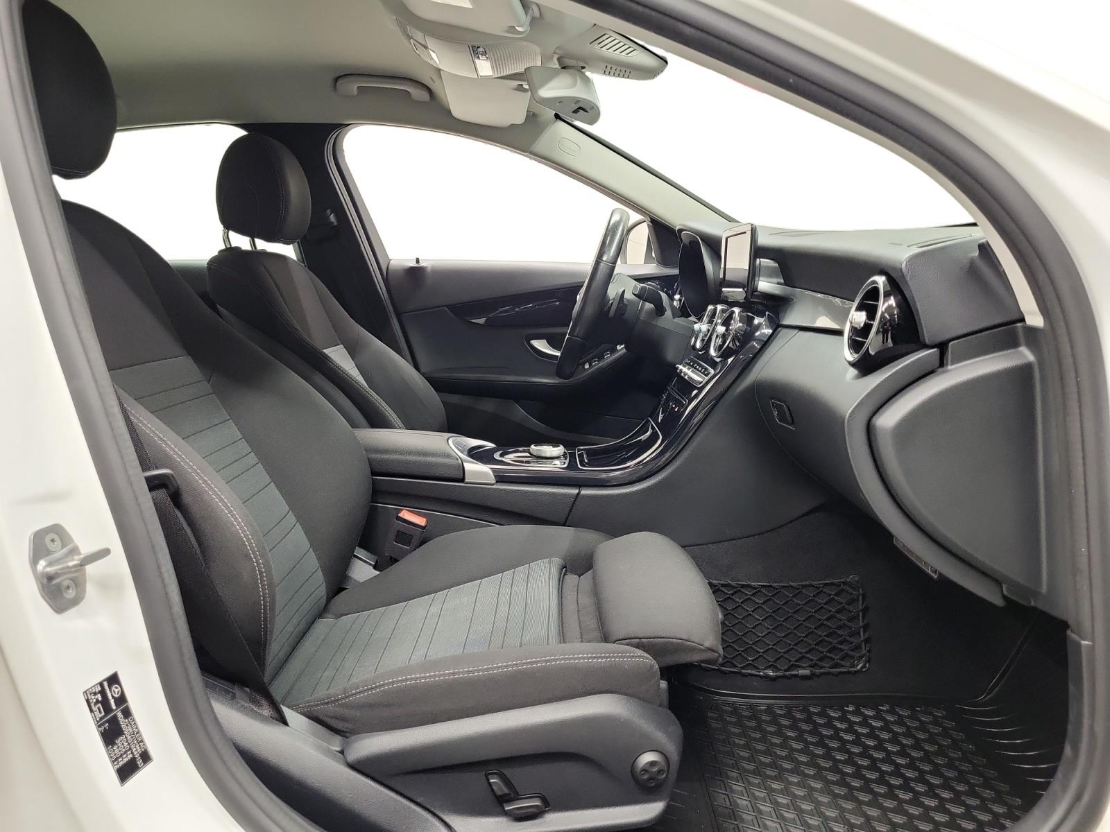 MERCEDES-BENZ C 2019