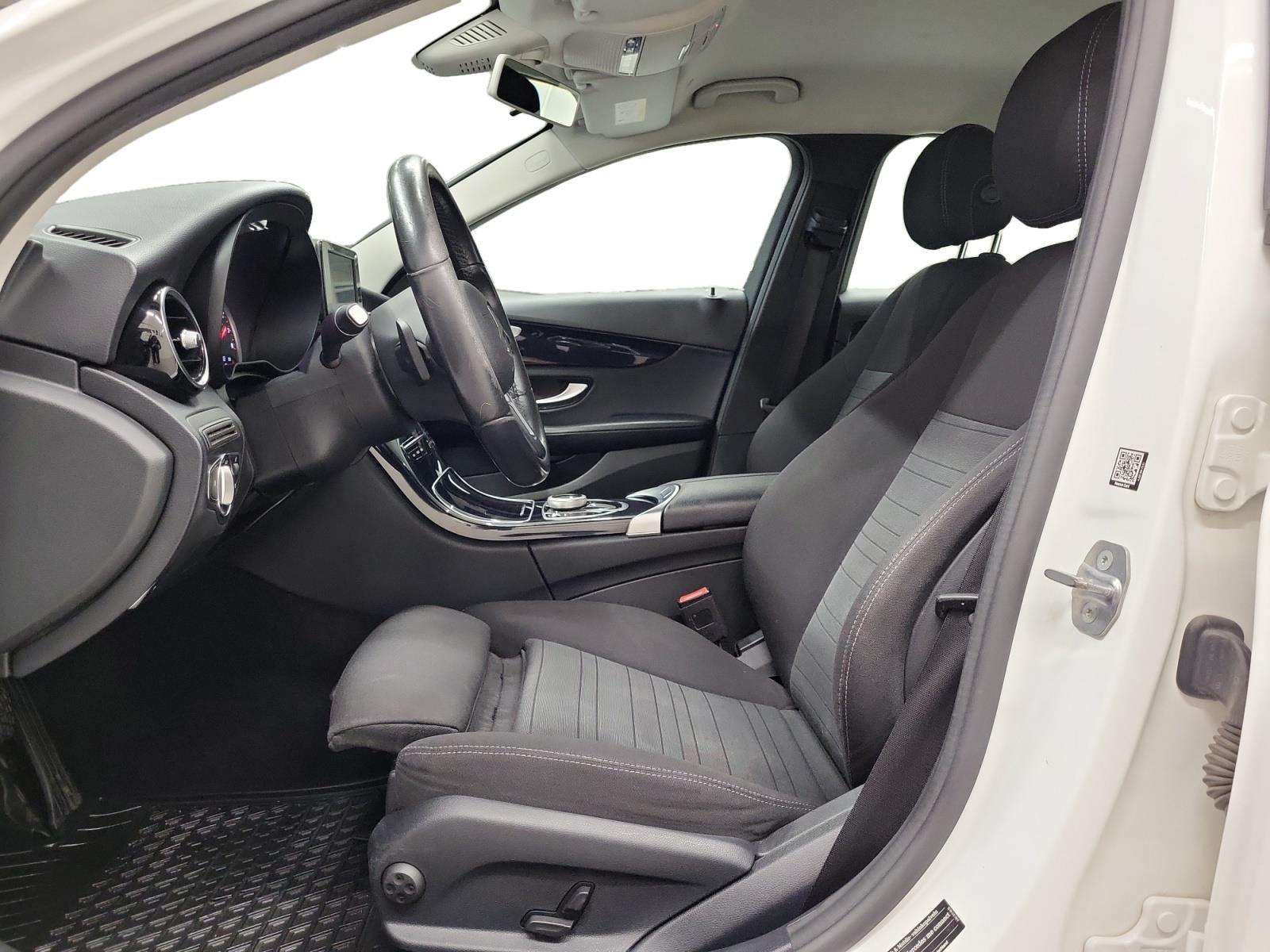 MERCEDES-BENZ C 2019