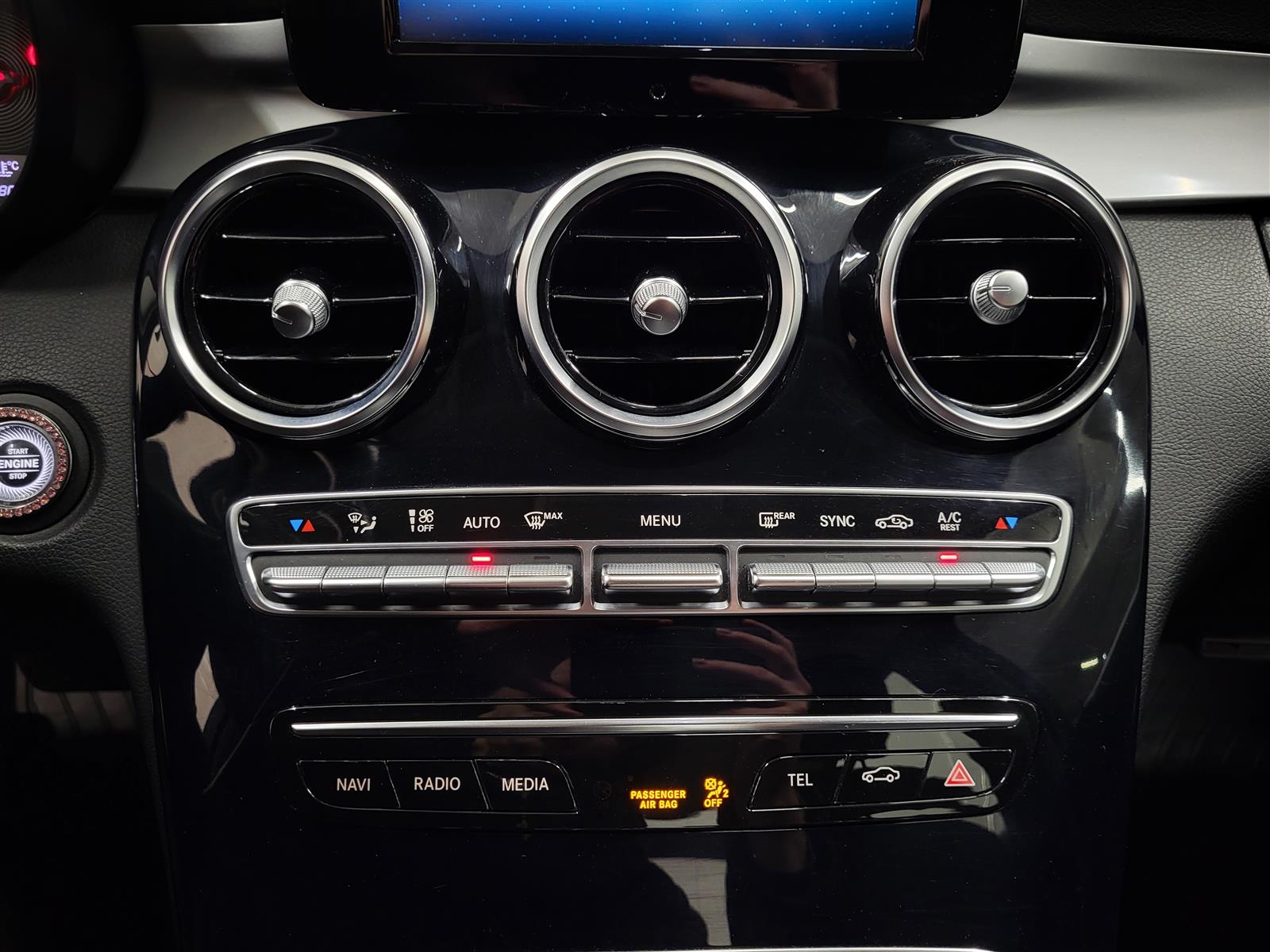 MERCEDES-BENZ C 2019