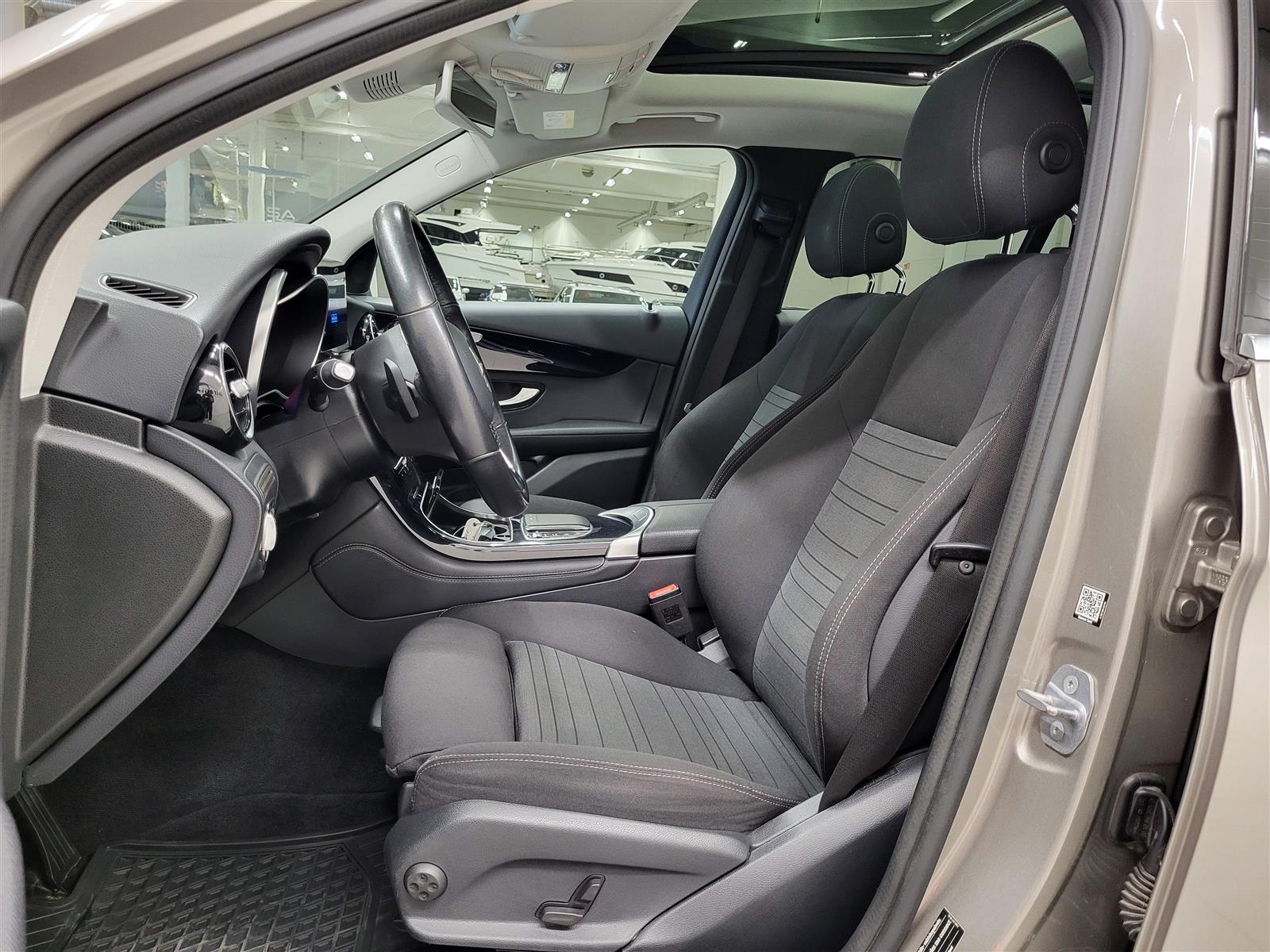 MERCEDES-BENZ GLC 2019