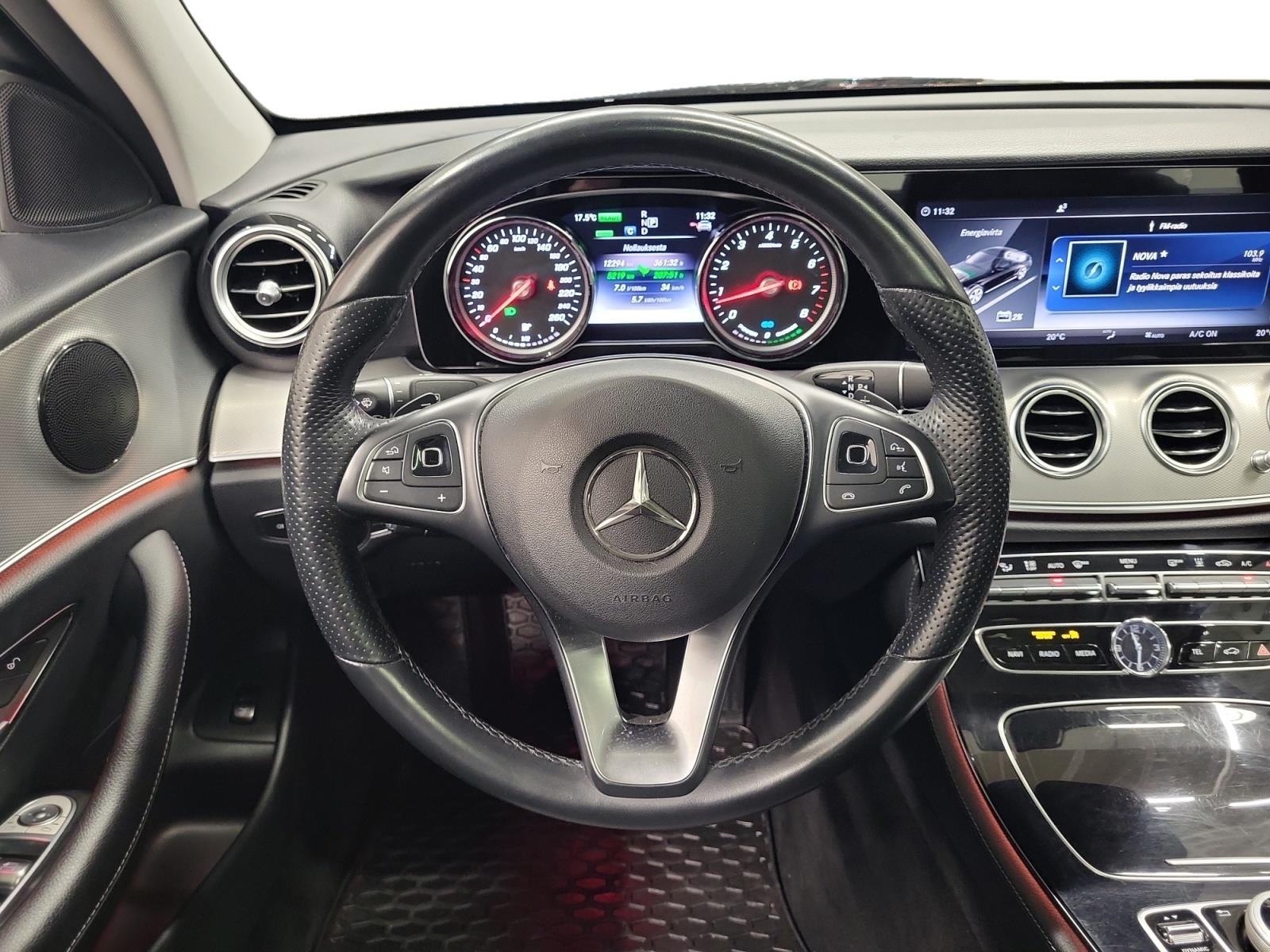 MERCEDES-BENZ E 2018