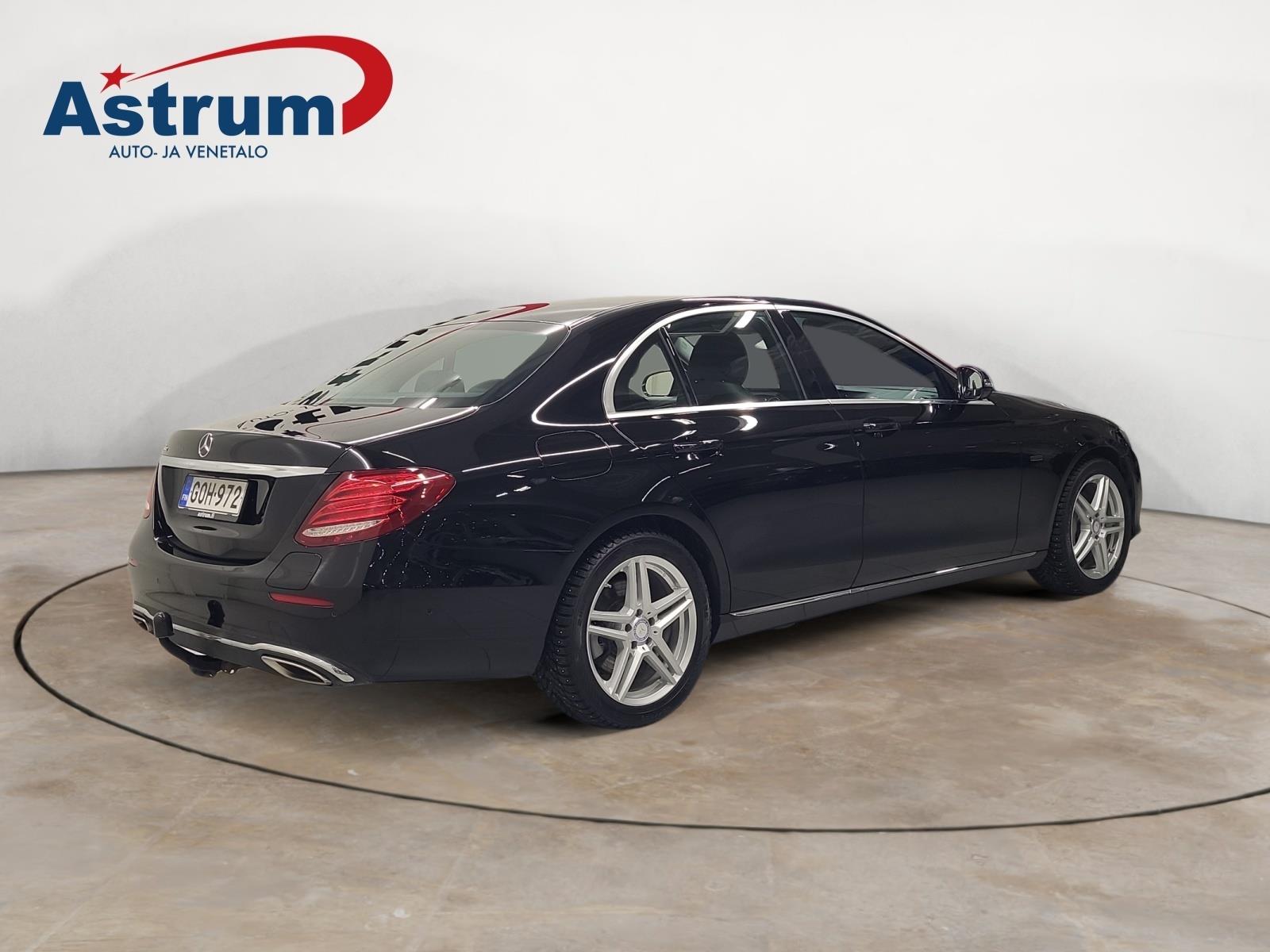 MERCEDES-BENZ E 2018