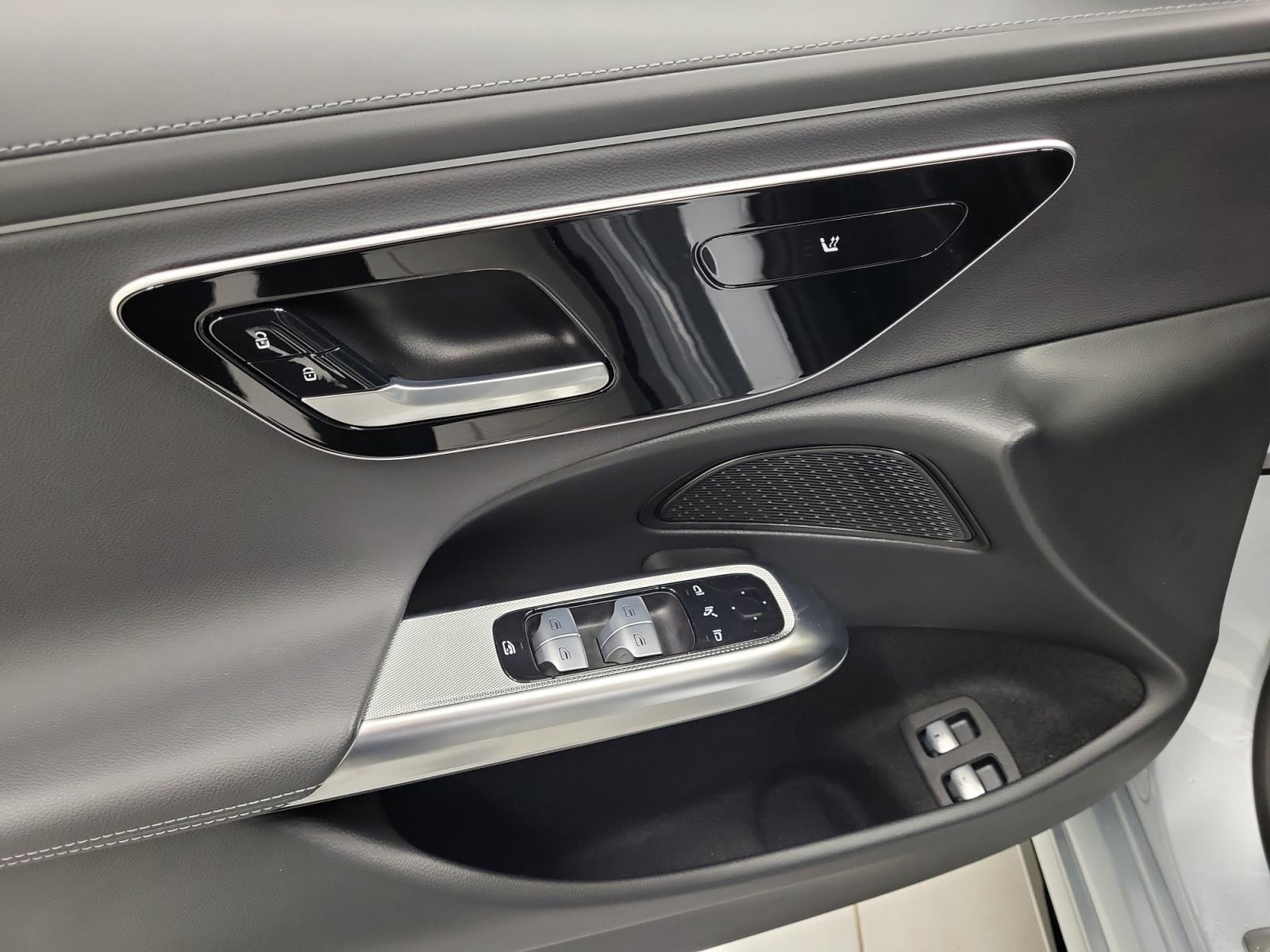 MERCEDES-BENZ E 2024