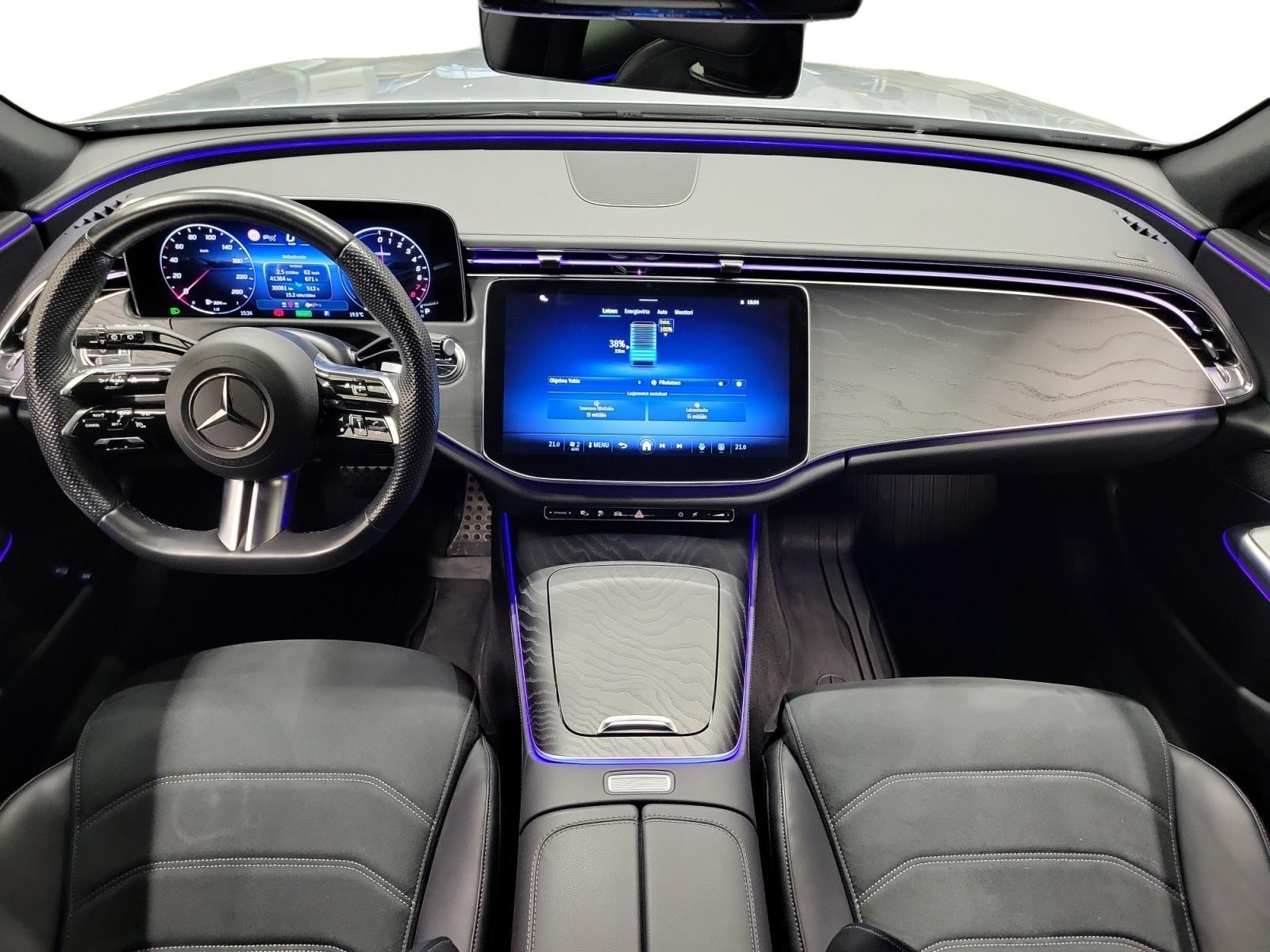 MERCEDES-BENZ E 2024