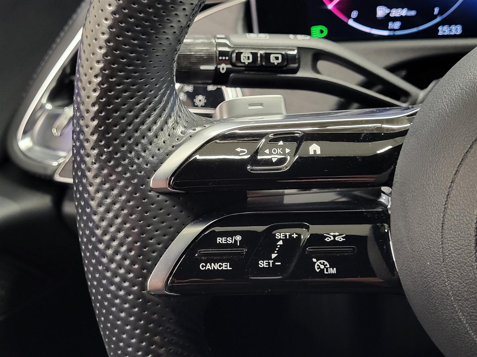 MERCEDES-BENZ E 2024