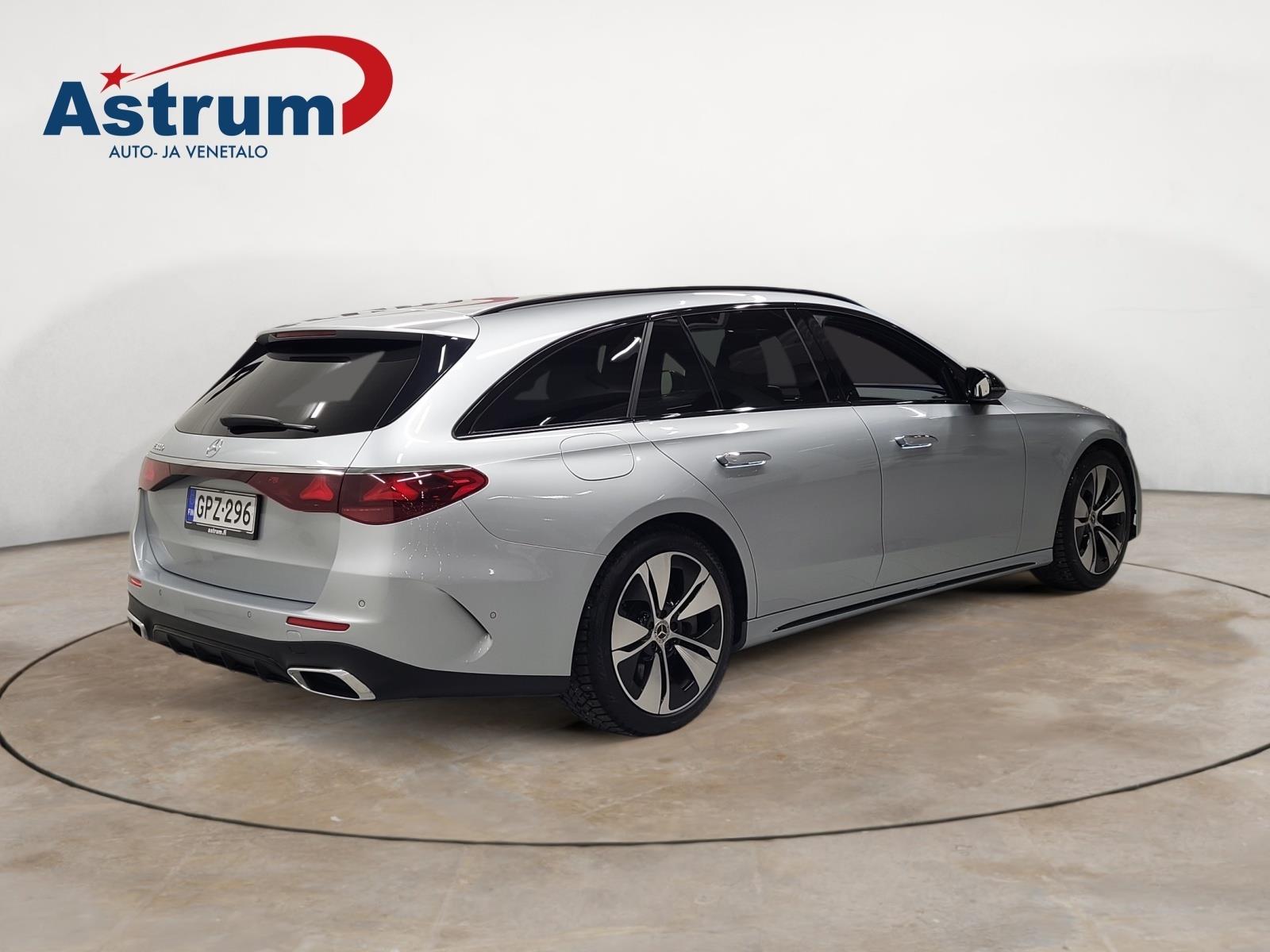 MERCEDES-BENZ E 2024