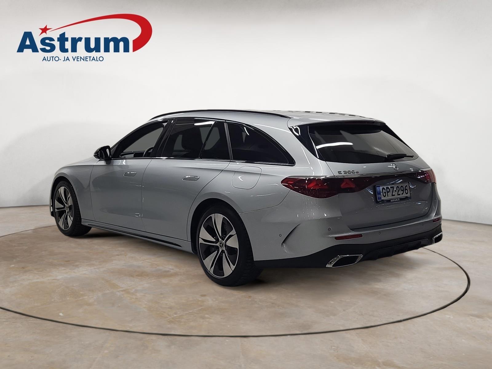 MERCEDES-BENZ E 2024