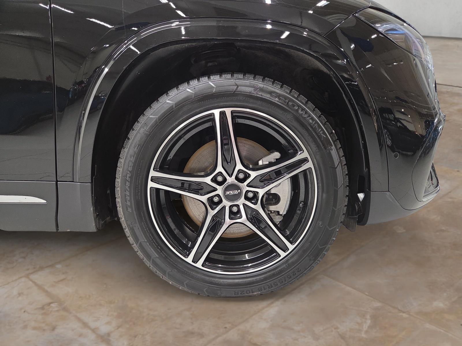 MERCEDES-BENZ EQA 2024