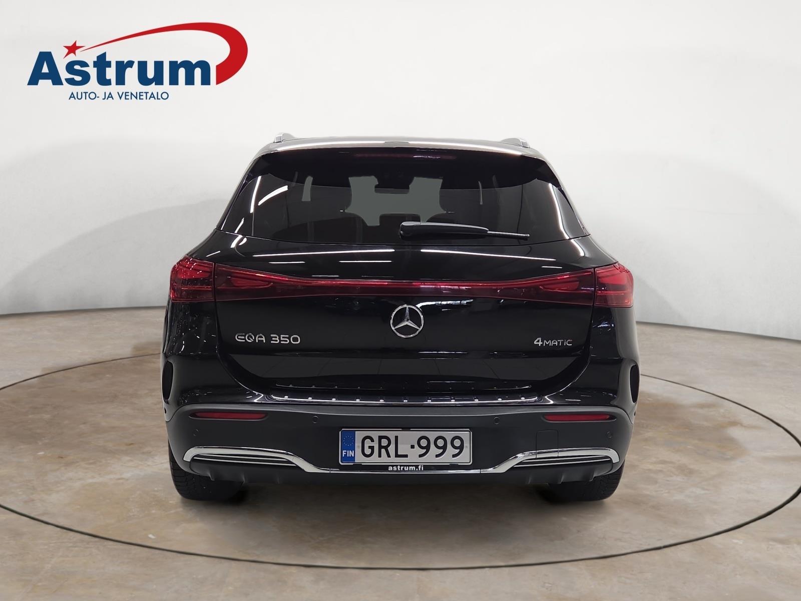MERCEDES-BENZ EQA 2024