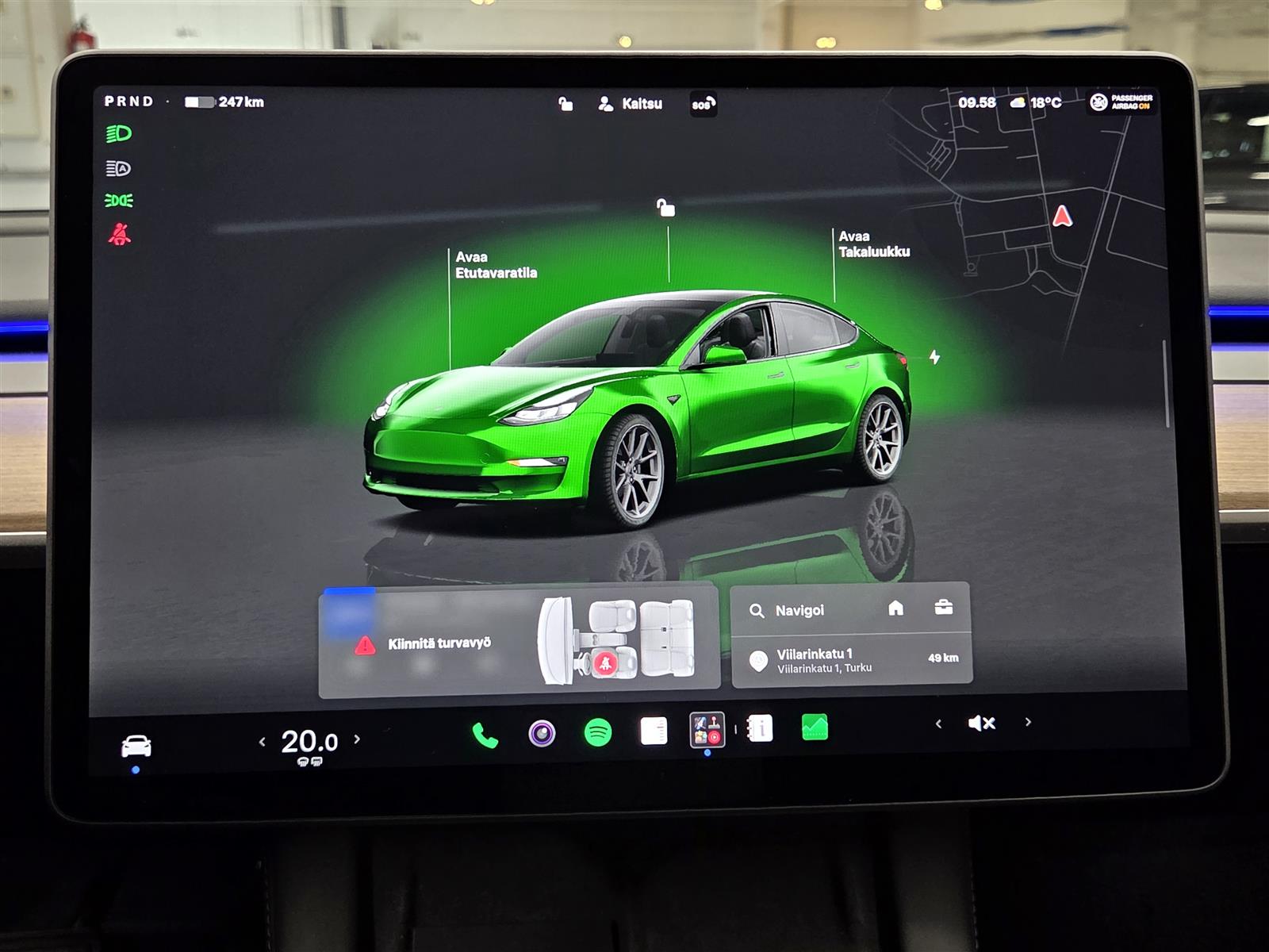 TESLA Model 3 2023