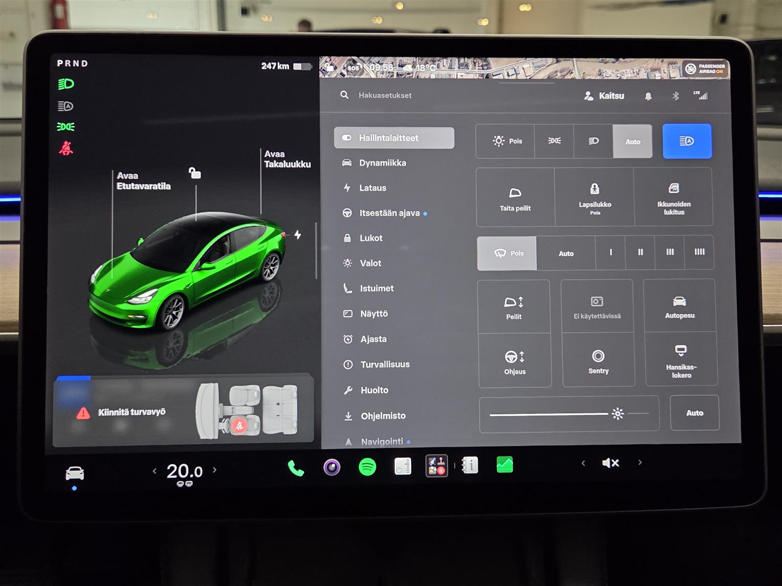 TESLA Model 3 2023