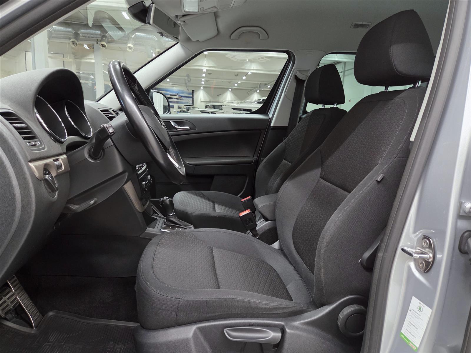 SKODA Yeti 2014