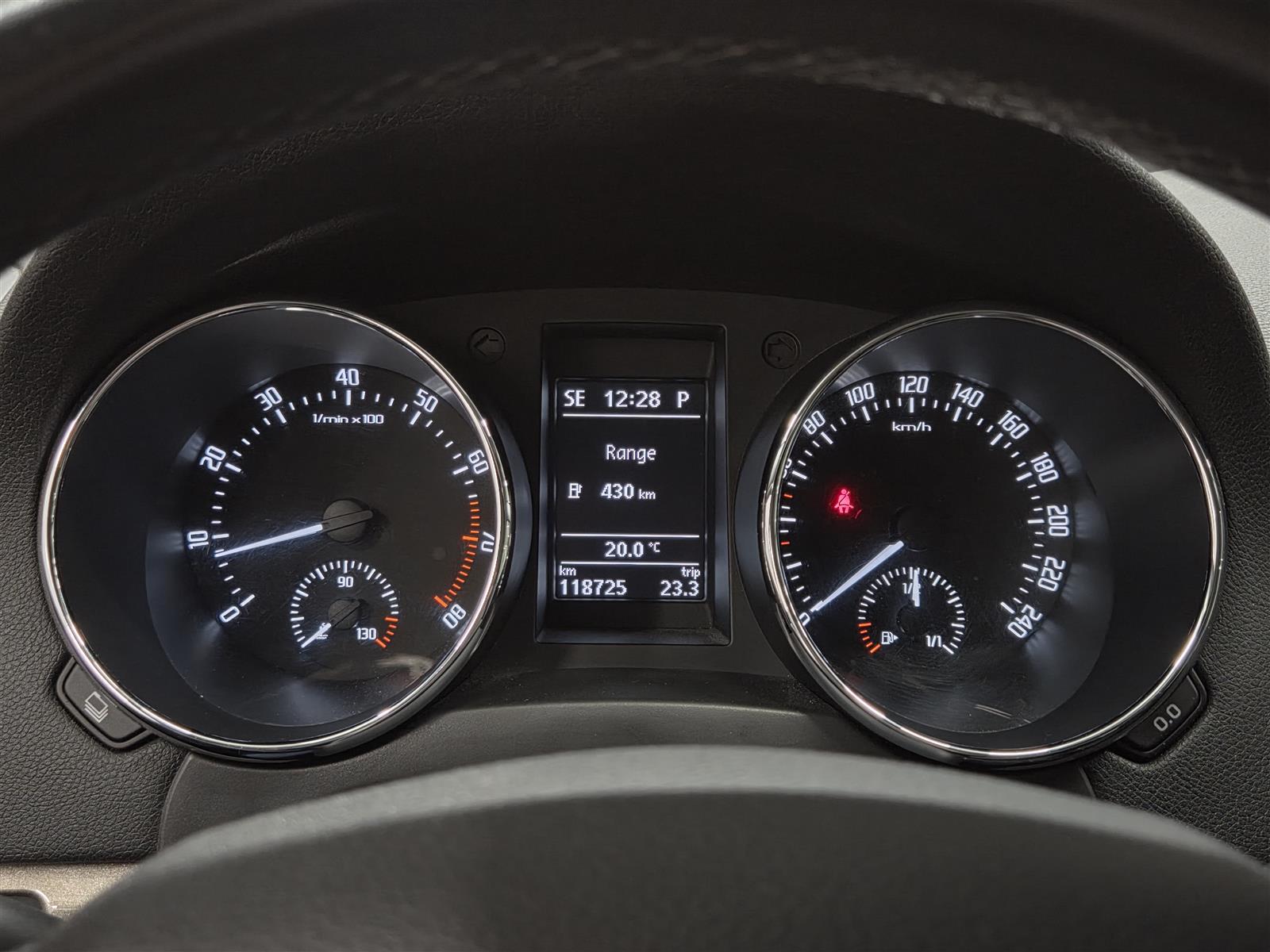 SKODA Yeti 2014