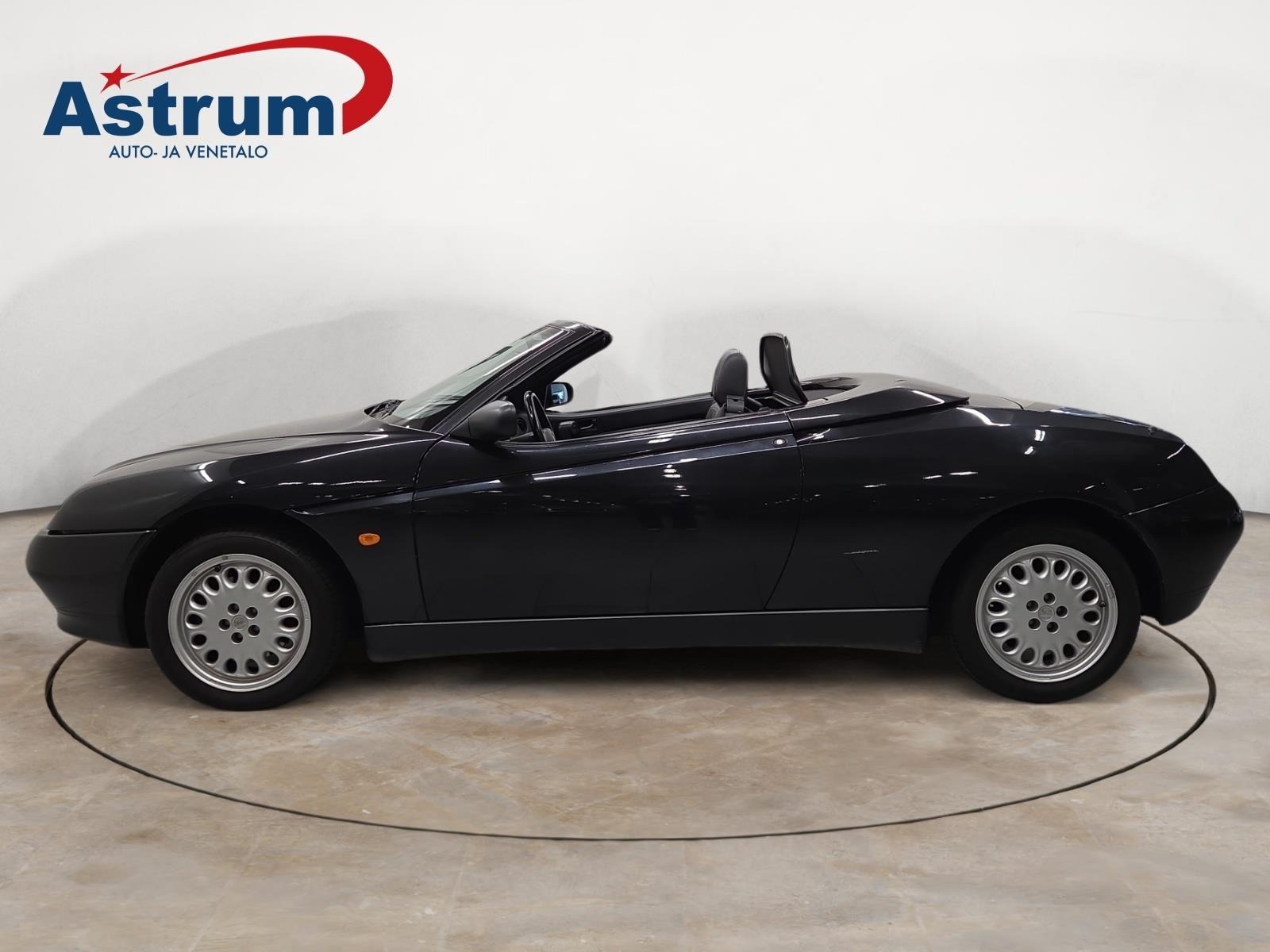Alfa Romeo Spider 1998
