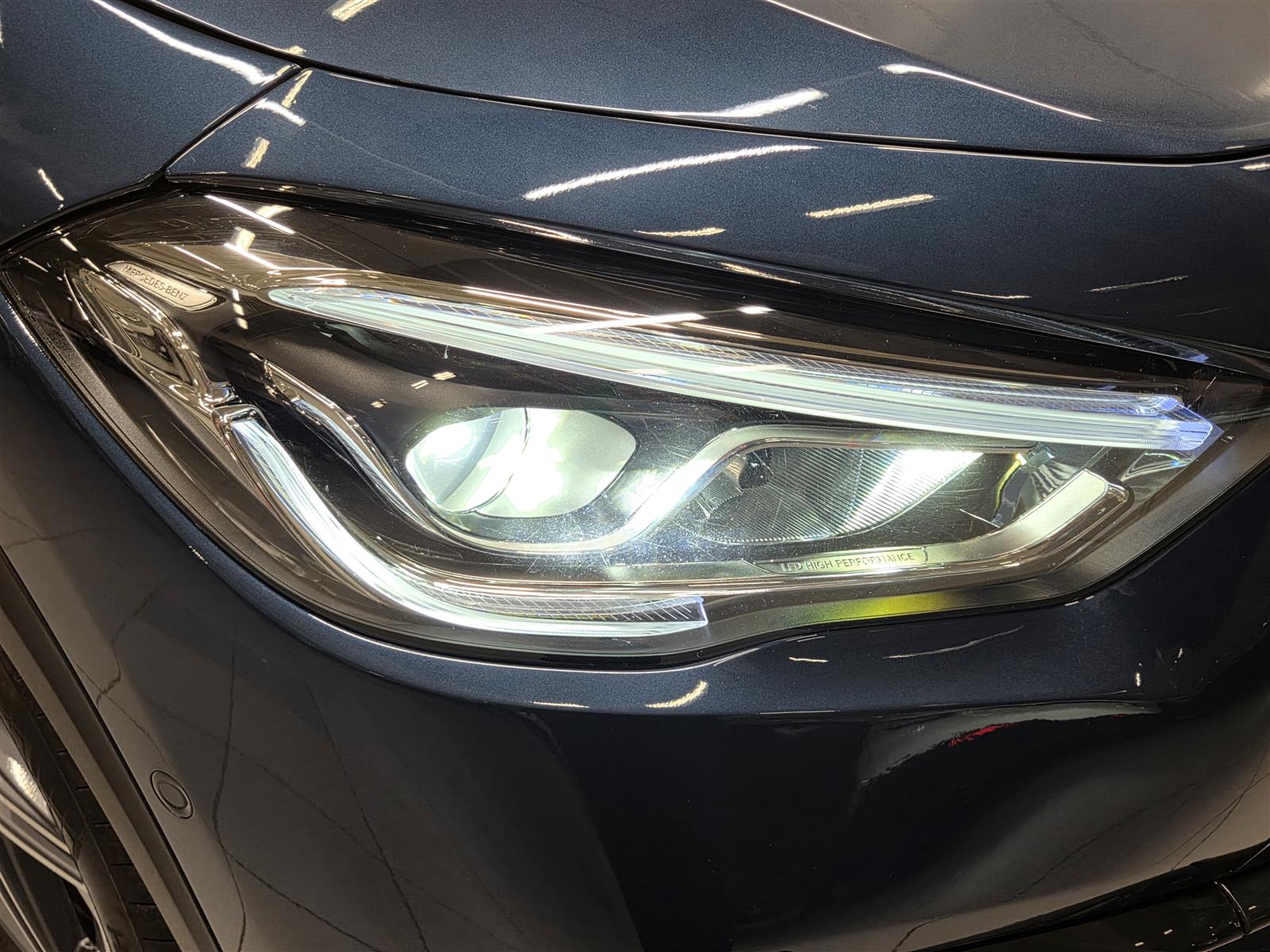 MERCEDES-BENZ GLA 2023
