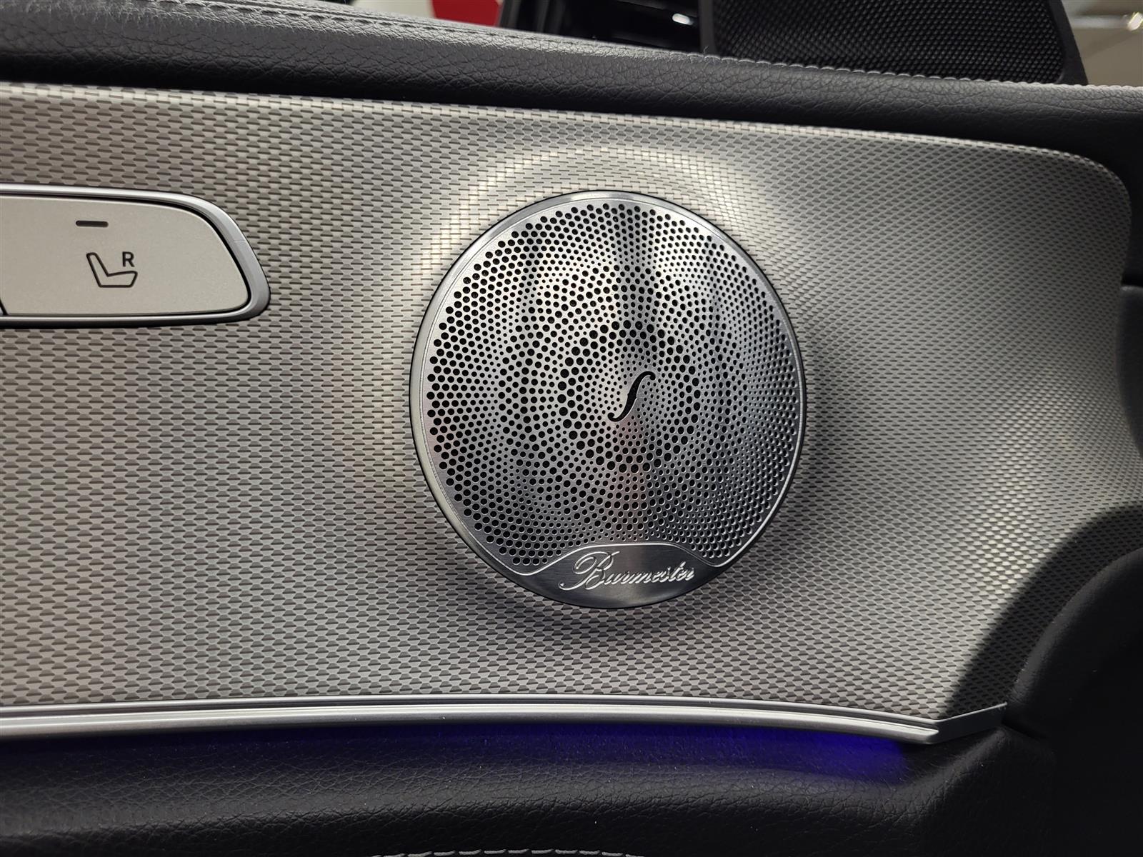 MERCEDES-BENZ E 2016