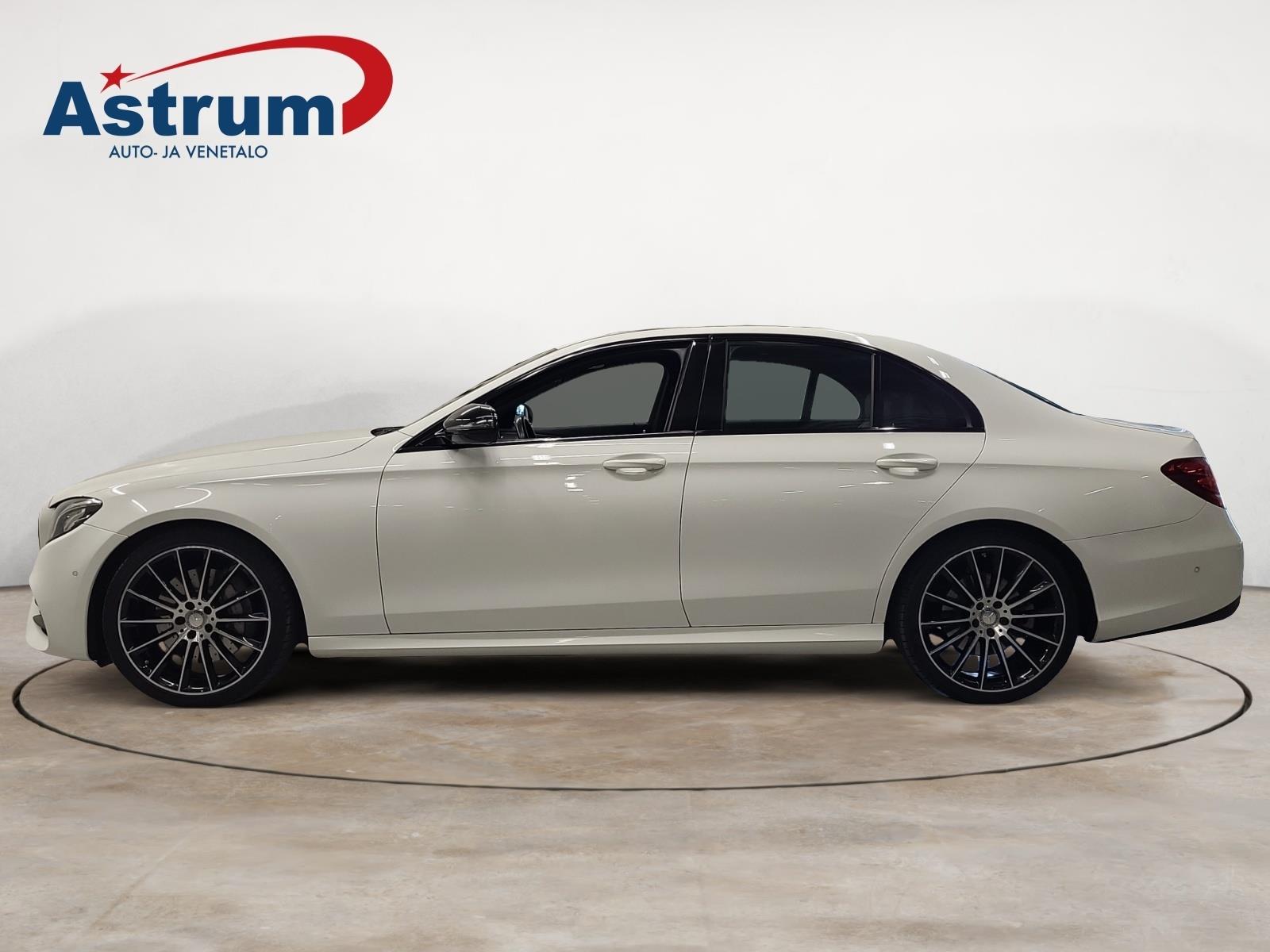 MERCEDES-BENZ E 2016