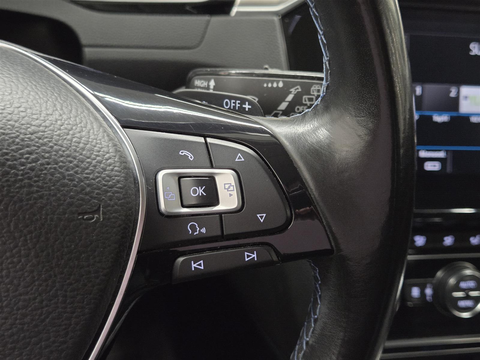 VOLKSWAGEN PASSAT 2018
