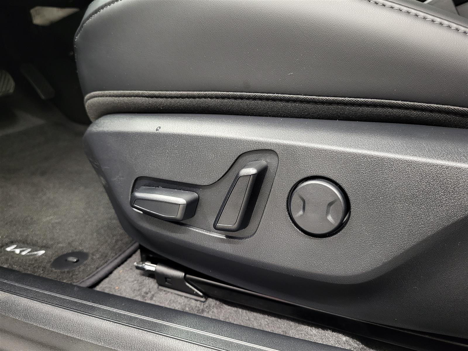 Kia EV4 2025
